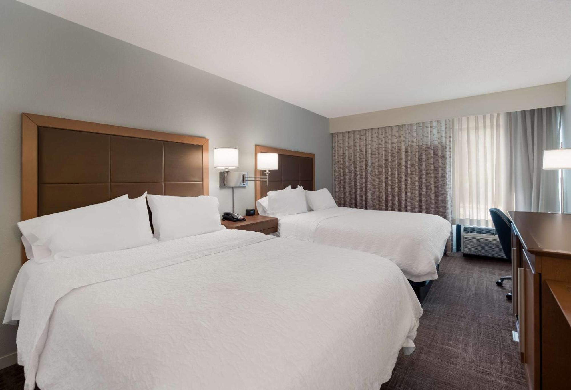 Hotel Hampton Columbia-i-26 Airport 3*