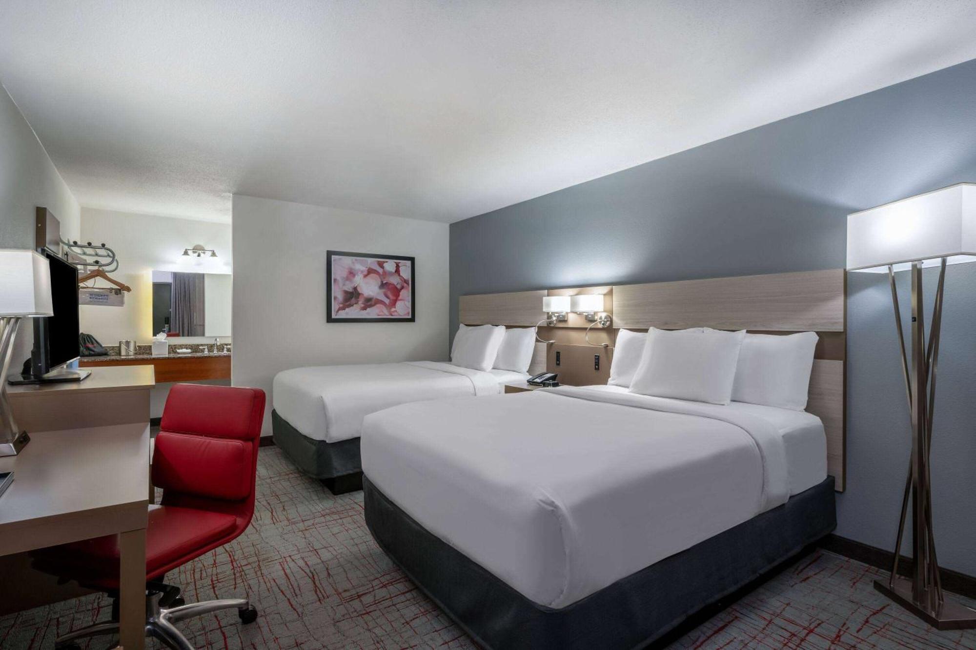 Hotel Wyndham Garden Columbia-ft Jackson 3*