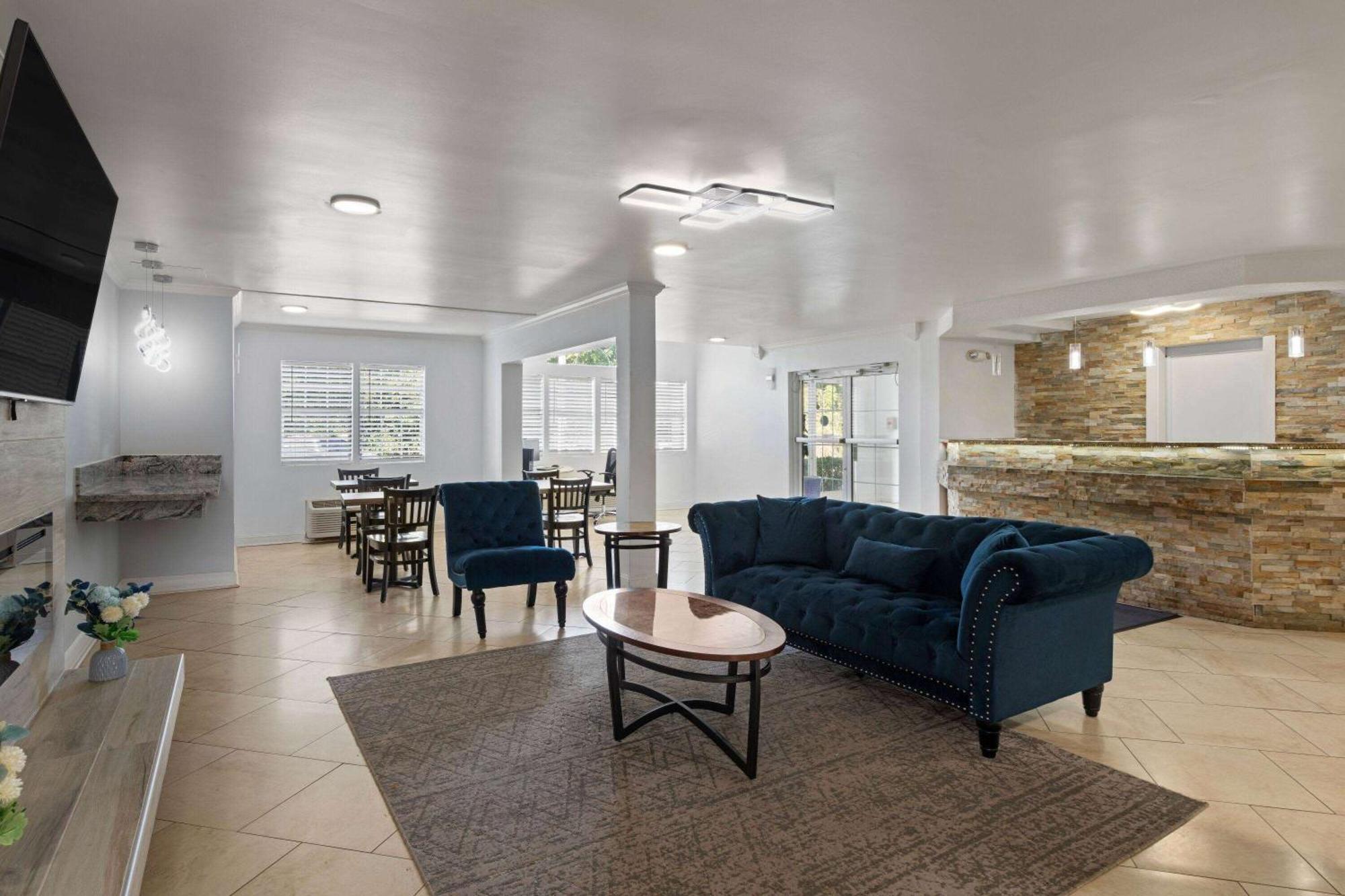 Super 8 By Wyndham Harbison/parkridge Hospital 2* Columbia