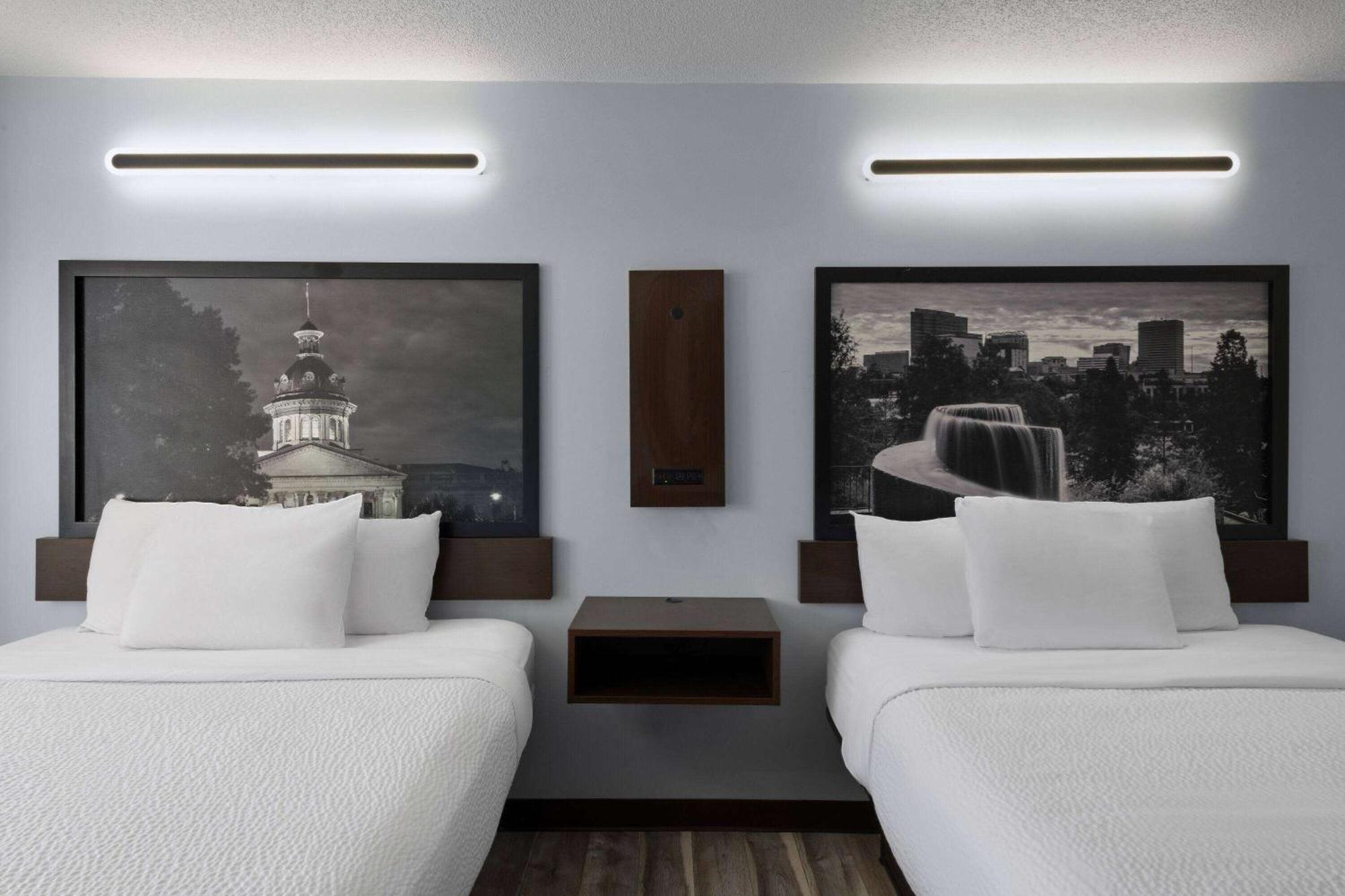 Hotel Super 8 By Wyndham Harbison/parkridge Hospital