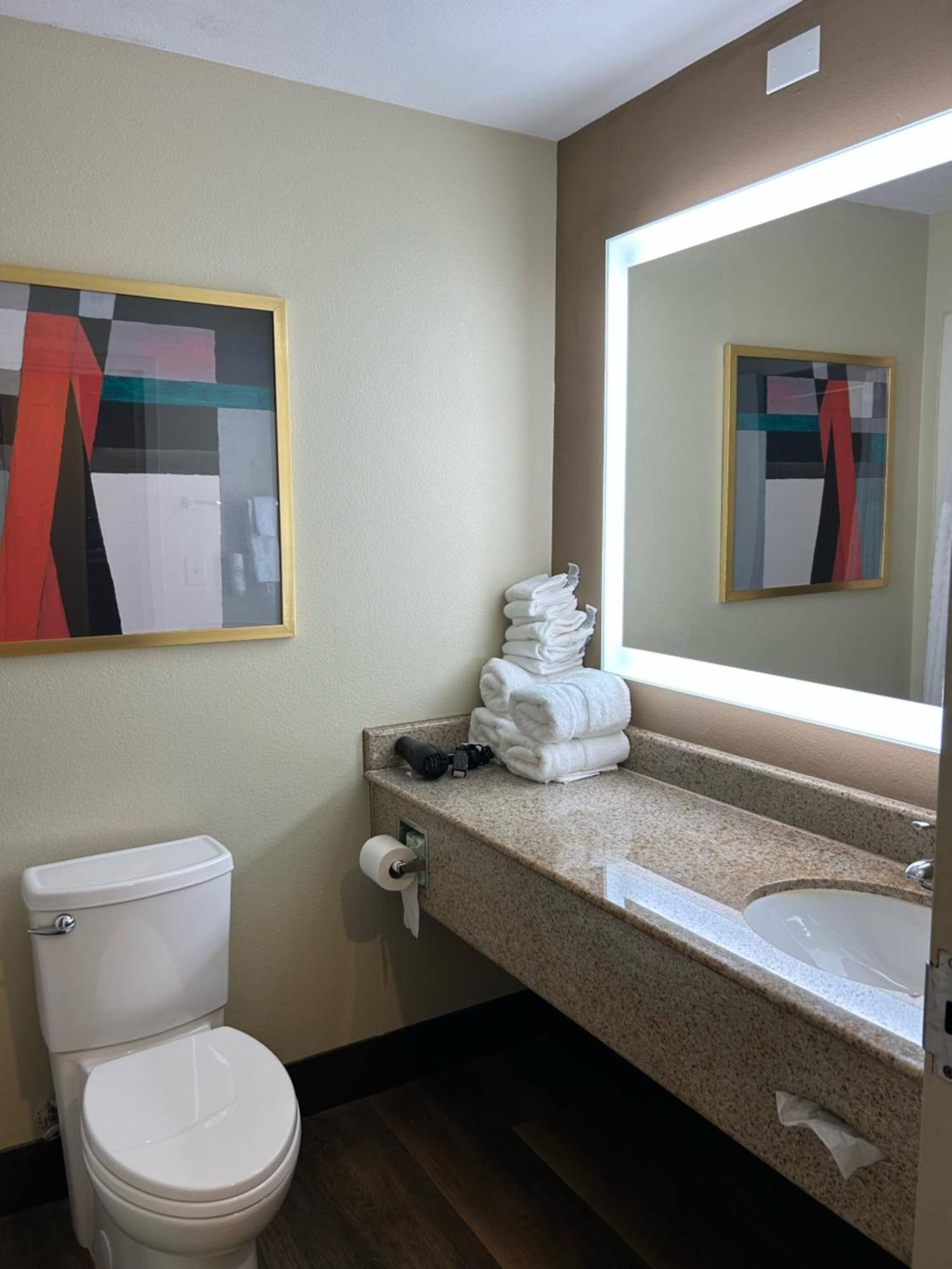 Comfort At Harbison 3*
