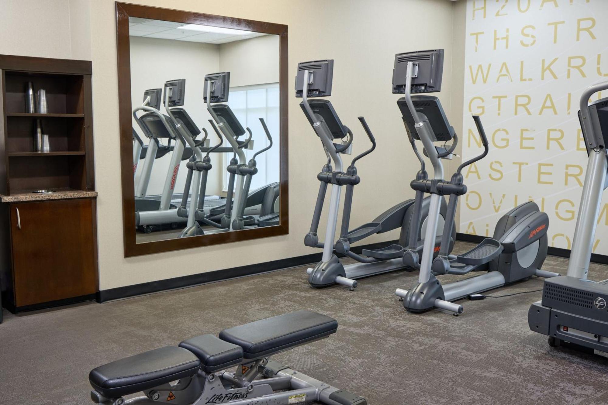 Hotel By Marriott Northwest/harbison