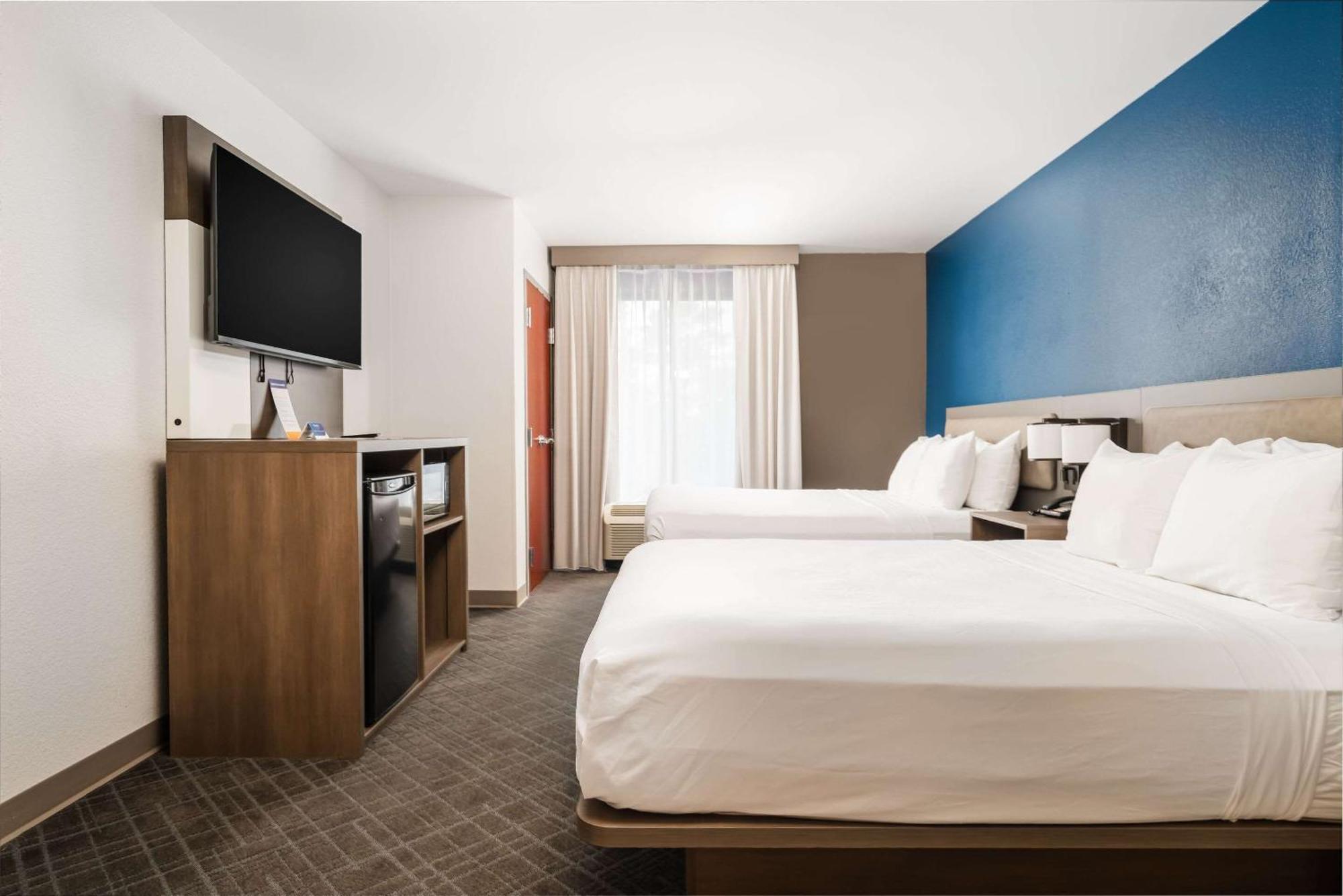 Comfort Northeast - Jackson Hotel