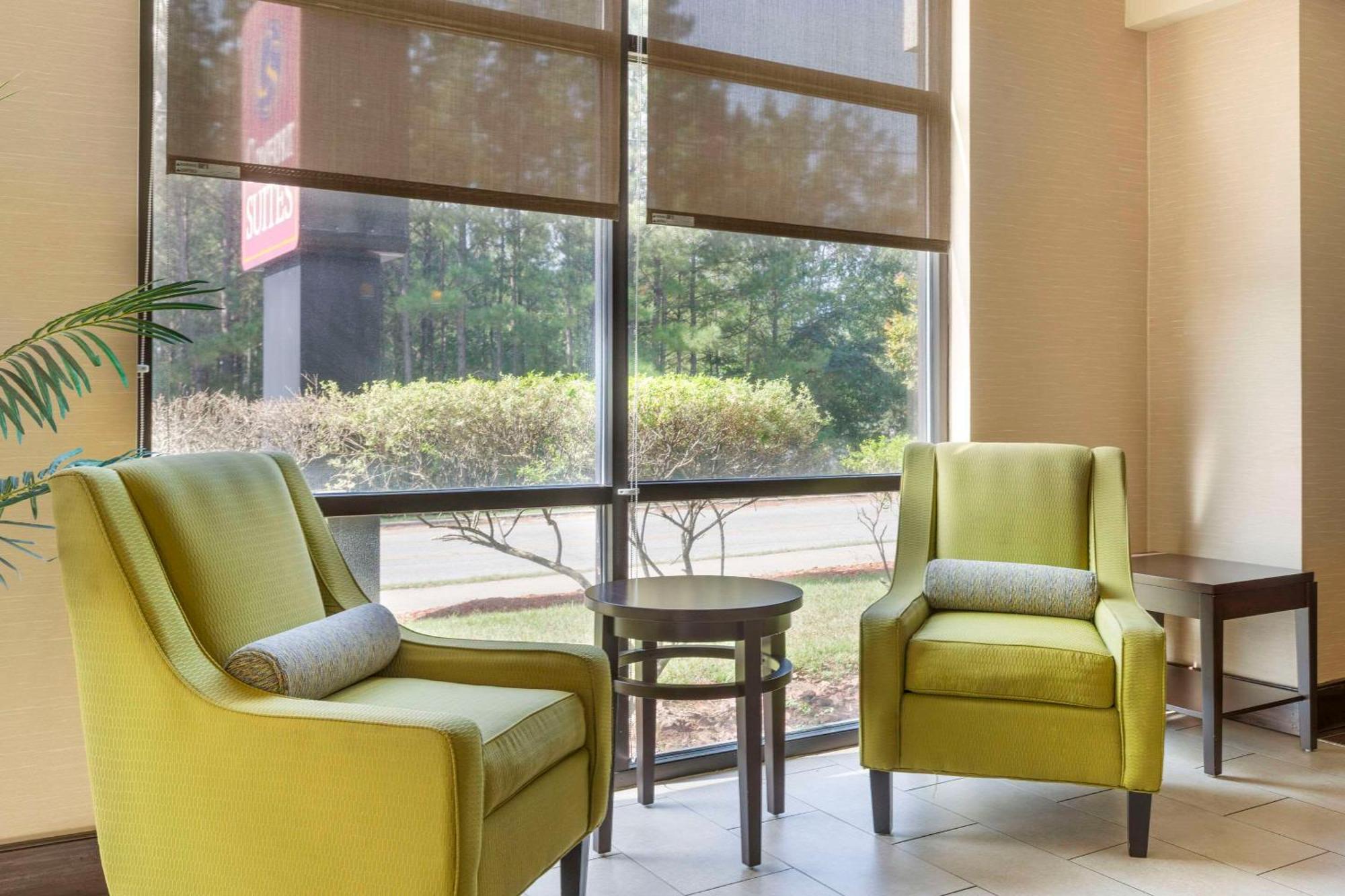 Comfort Northeast - Jackson 3*