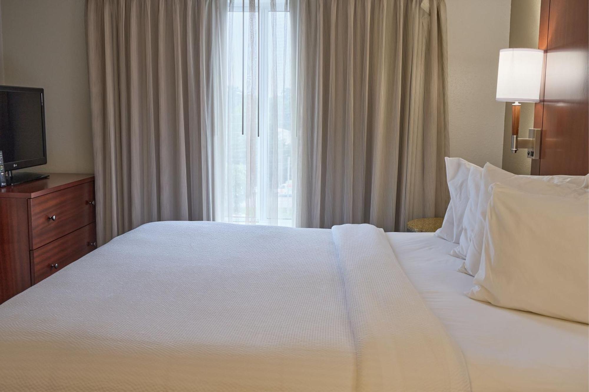 By Marriott Northwest/harbison Columbia