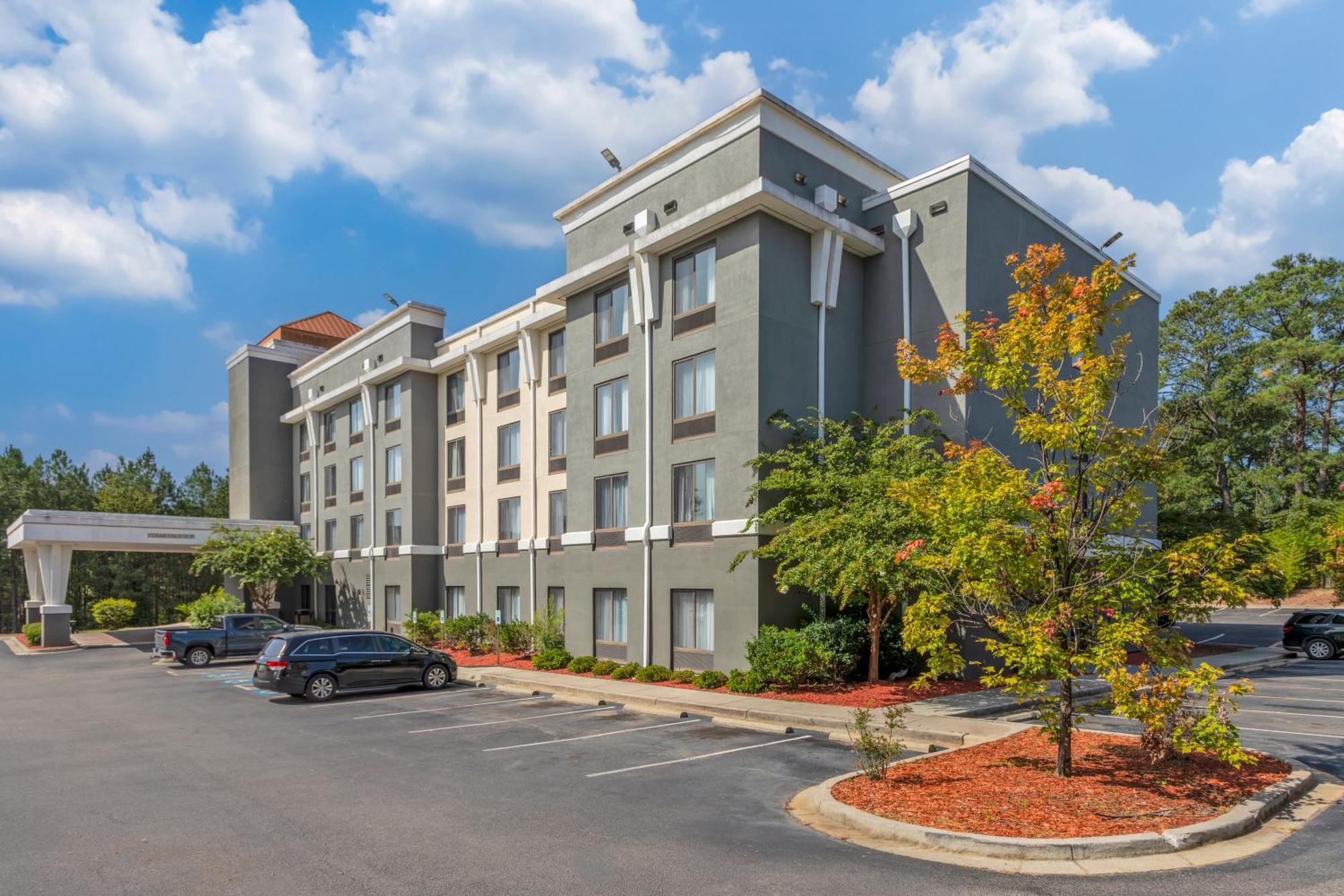 Comfort Northeast - Jackson Hotel 3*