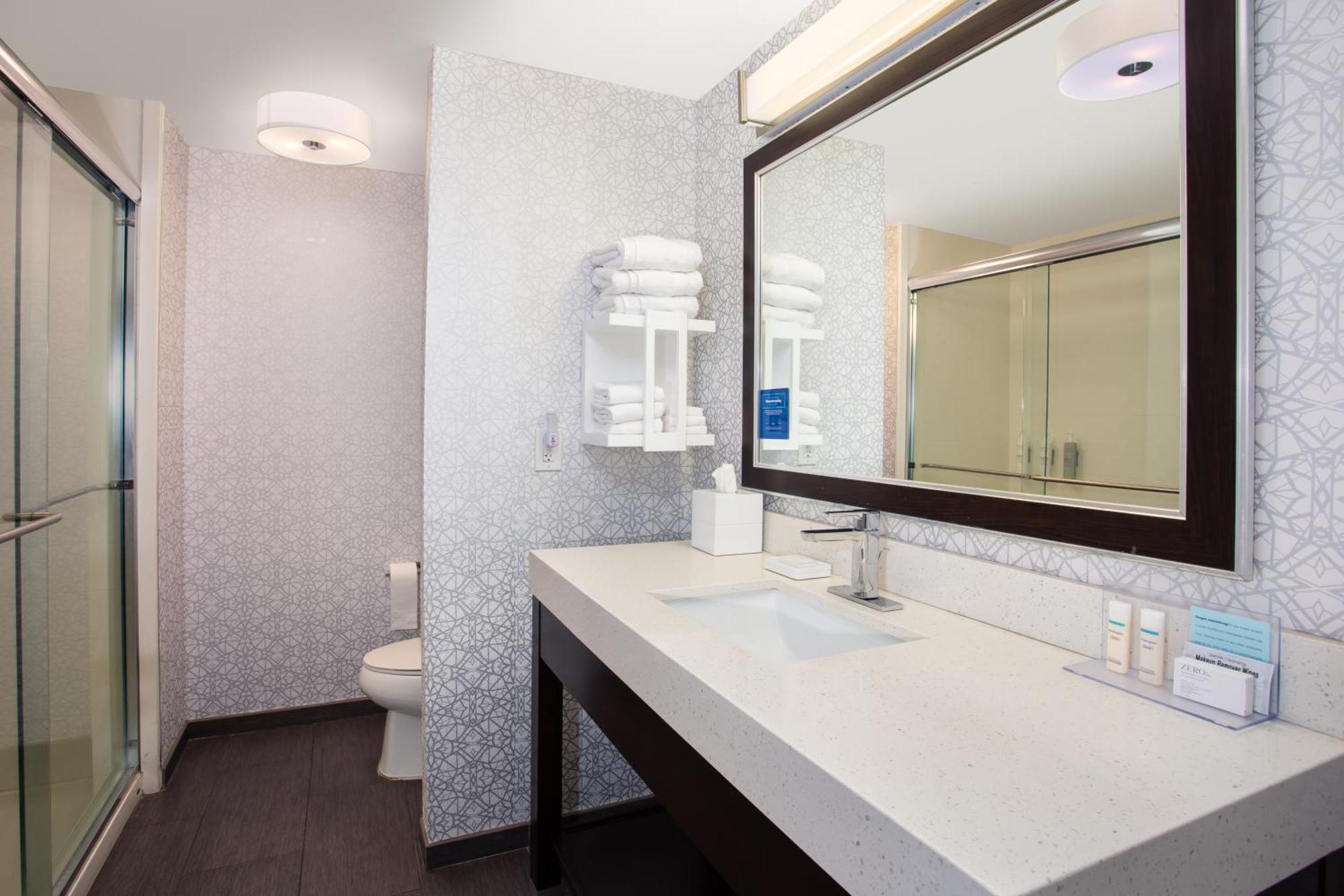 Hotel Hampton & Columbia/southeast-fort Jackson 3*