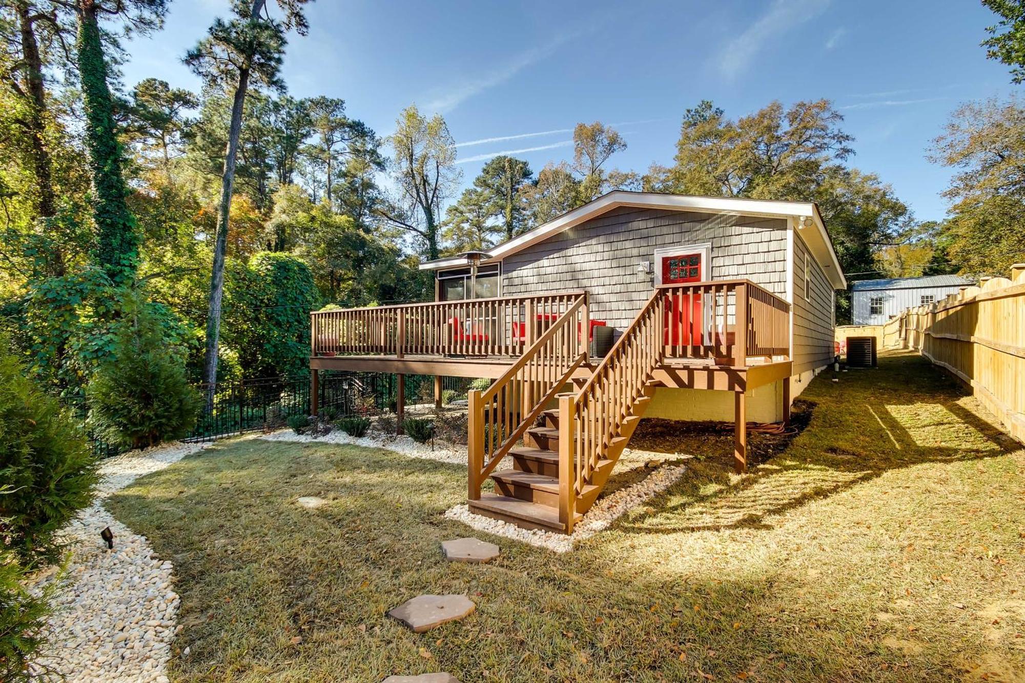 Step-free With Fire Pit - 3 Miles To Usc! Holiday home *