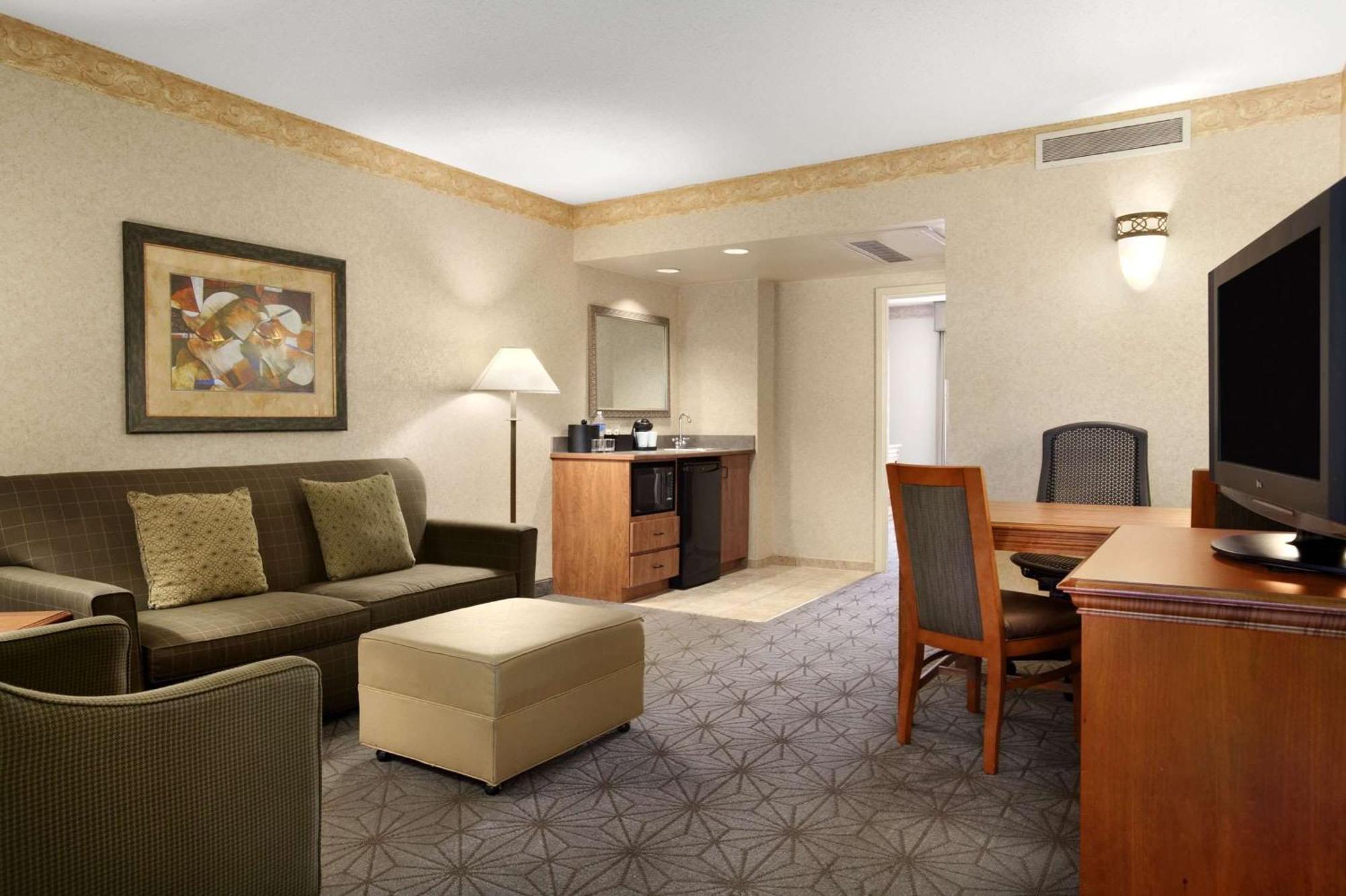 Embassy By Hilton Greystone