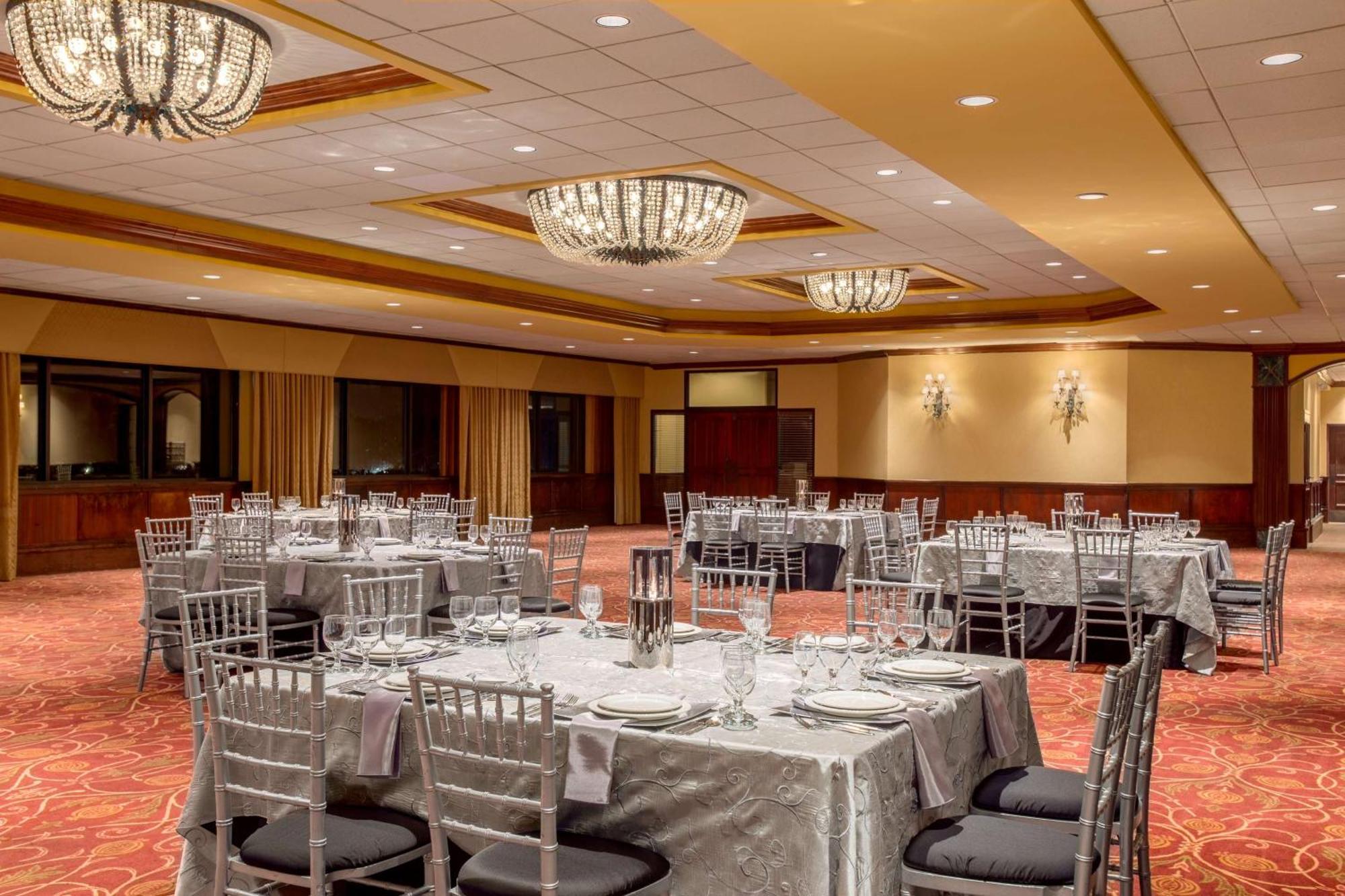 Hotel Embassy By Hilton Greystone 4*
