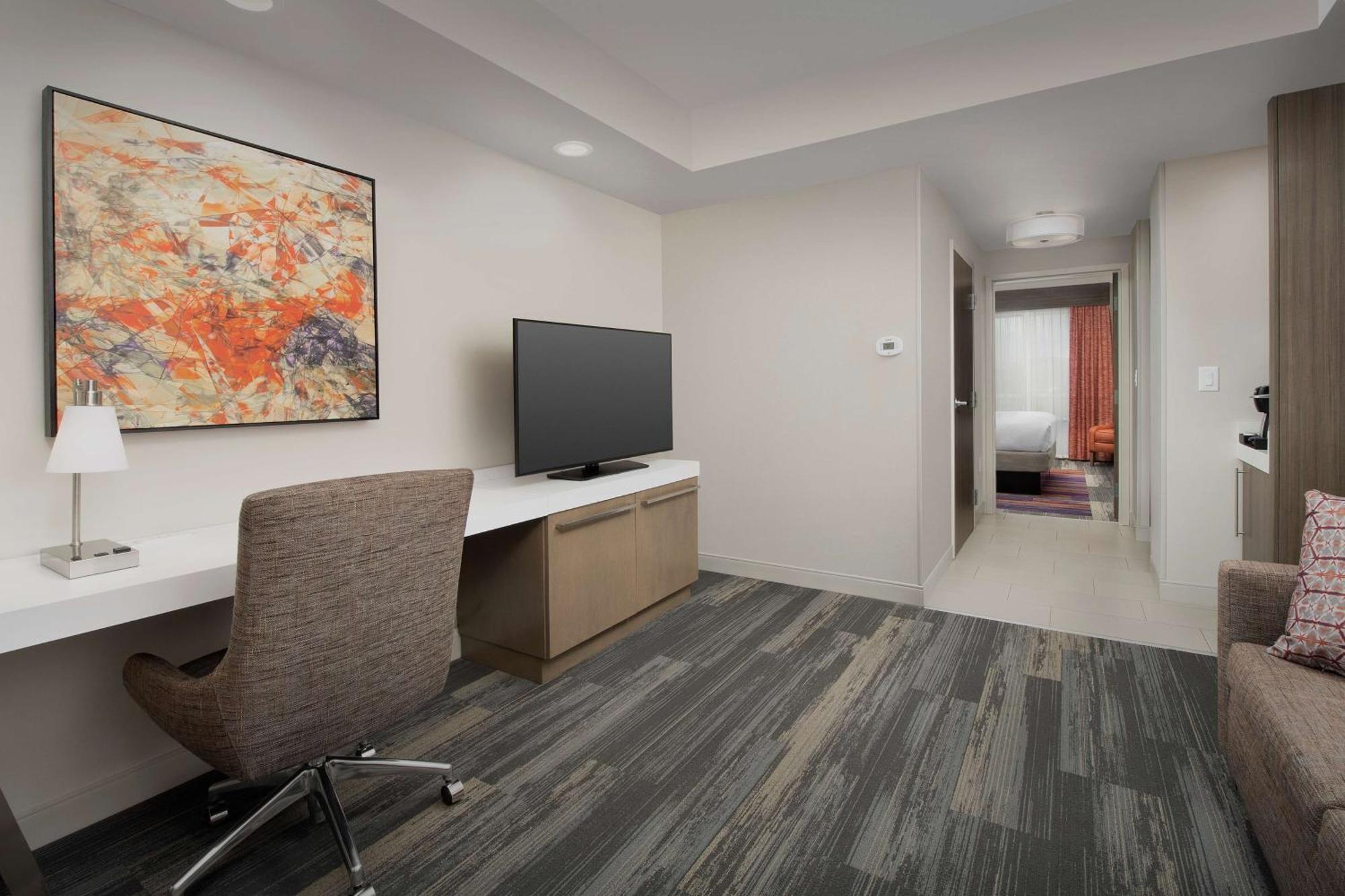 Hotel Hilton Garden Airport, Sc 3*