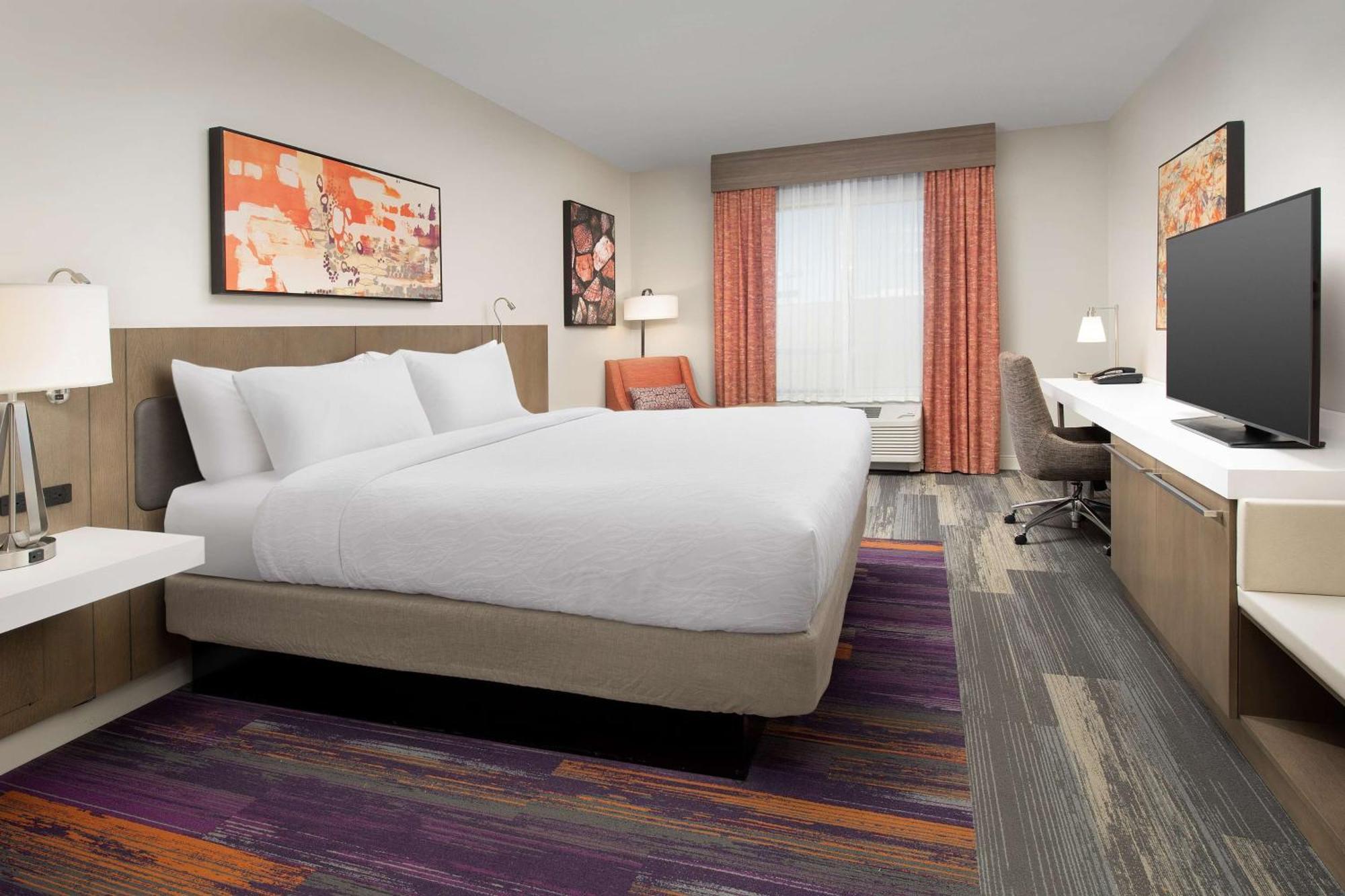 Hilton Garden Airport, Sc Hotel 3*