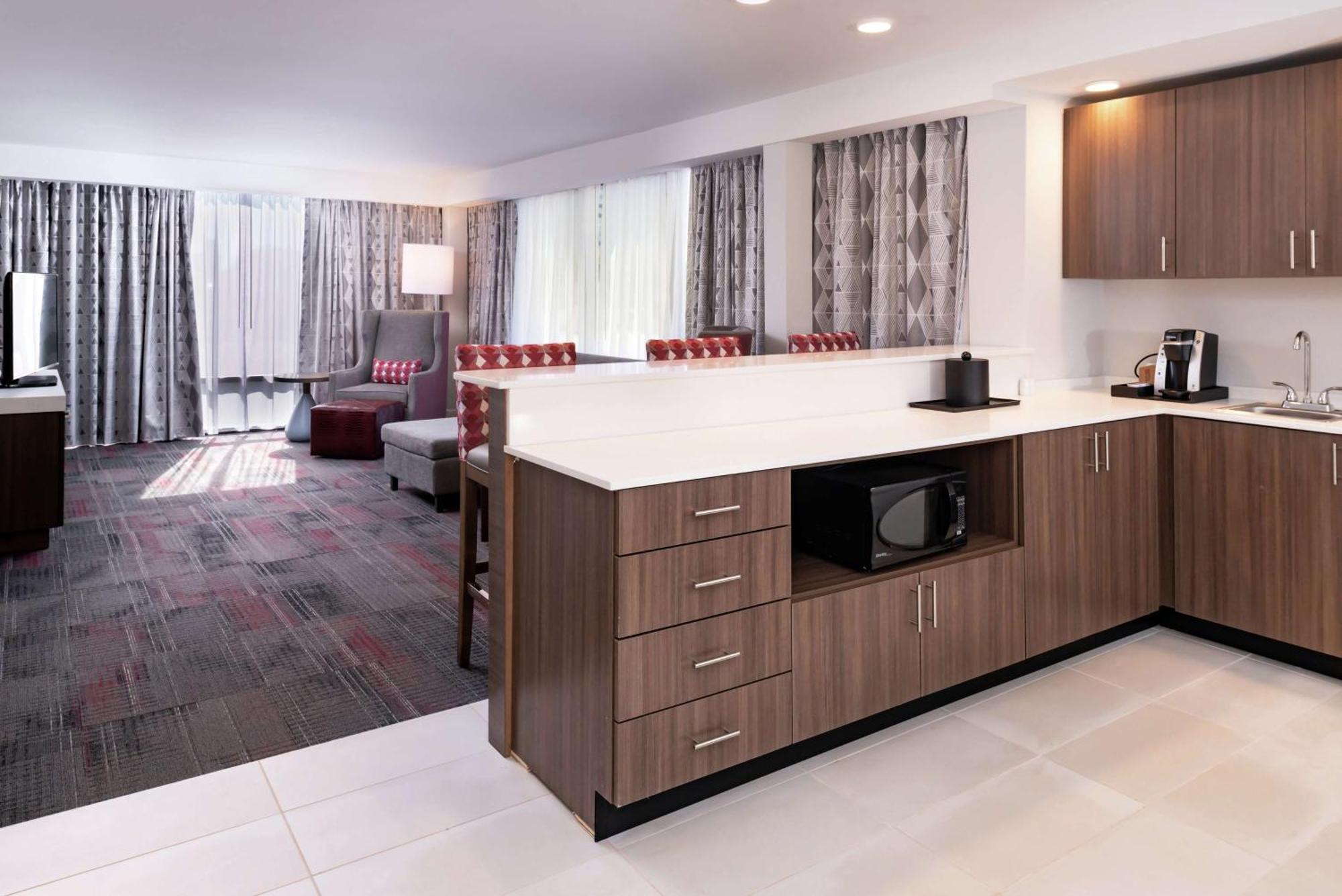 Hilton Garden Downtown Hotel 3*