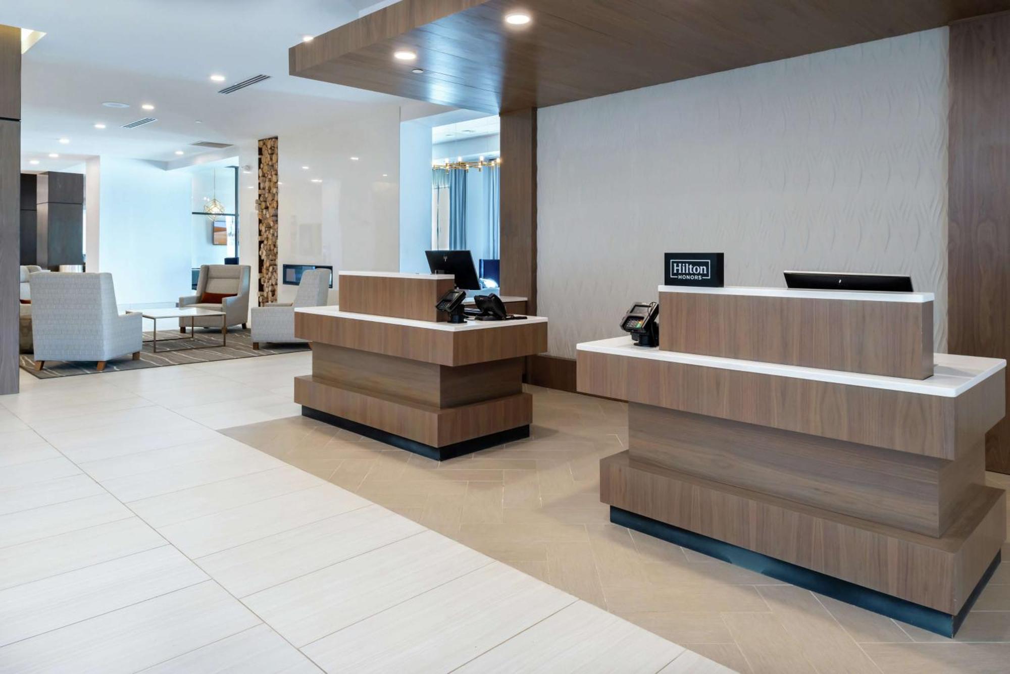 Hilton Garden Downtown 3* Columbia