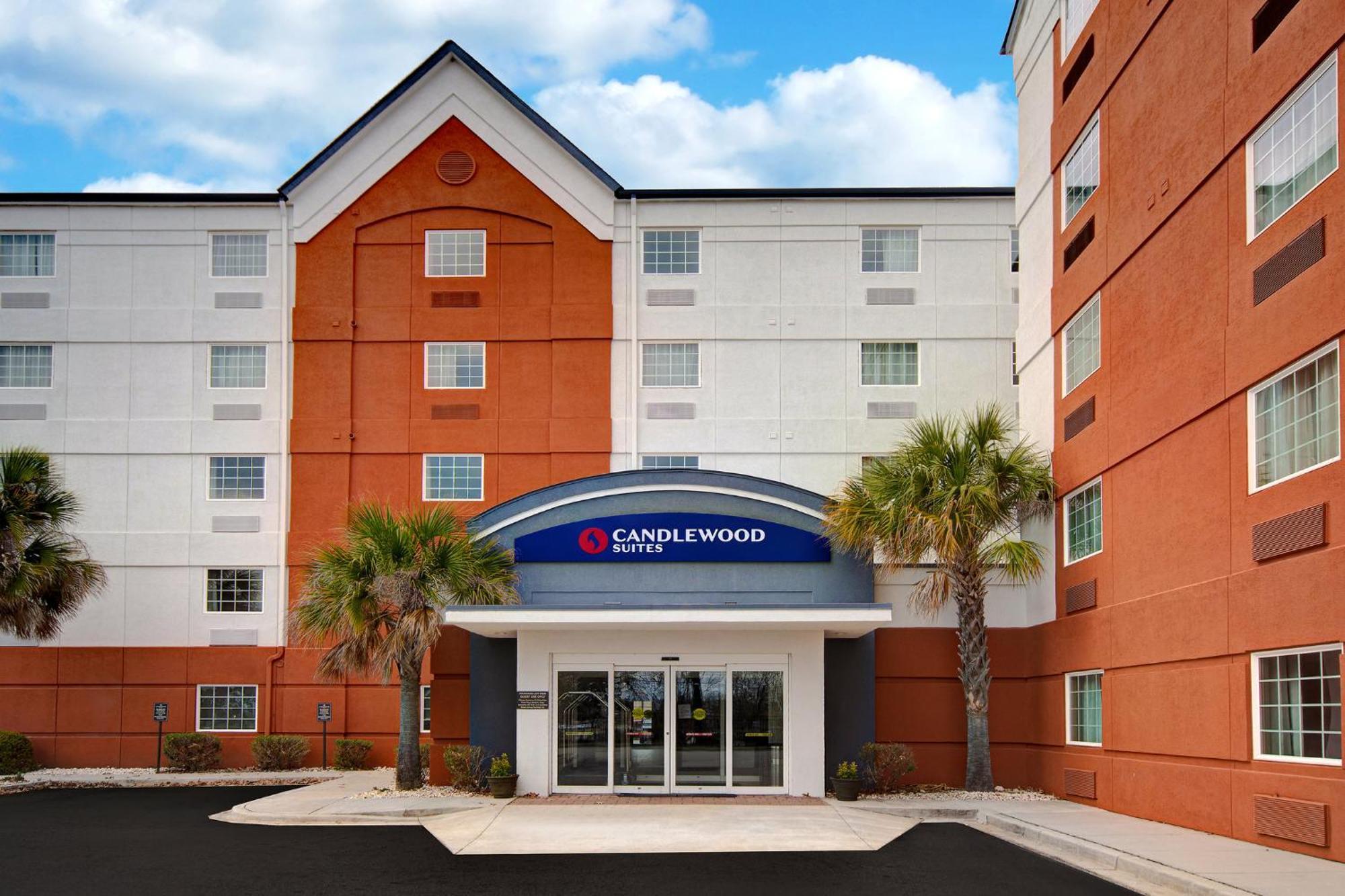 Hotel Candlewood Columbia-fort Jackson By Ihg