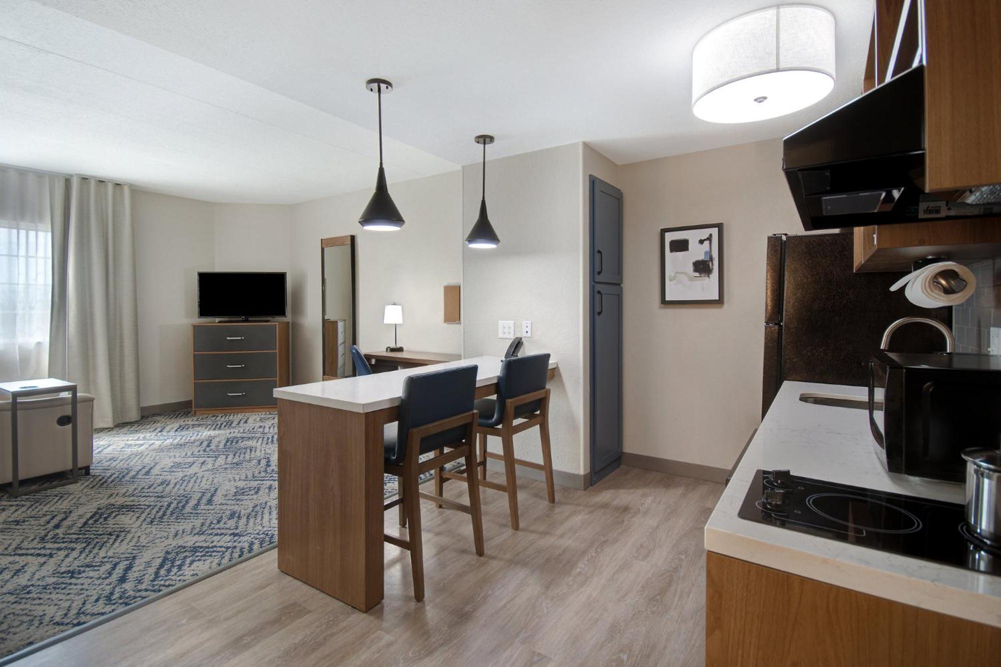 Candlewood Columbia-fort Jackson By Ihg Columbia