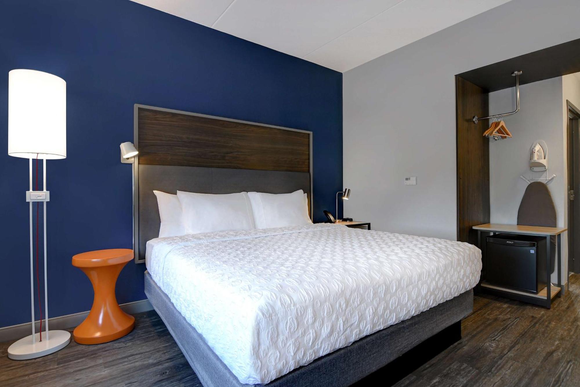 Tru By Hilton Greystone 3*