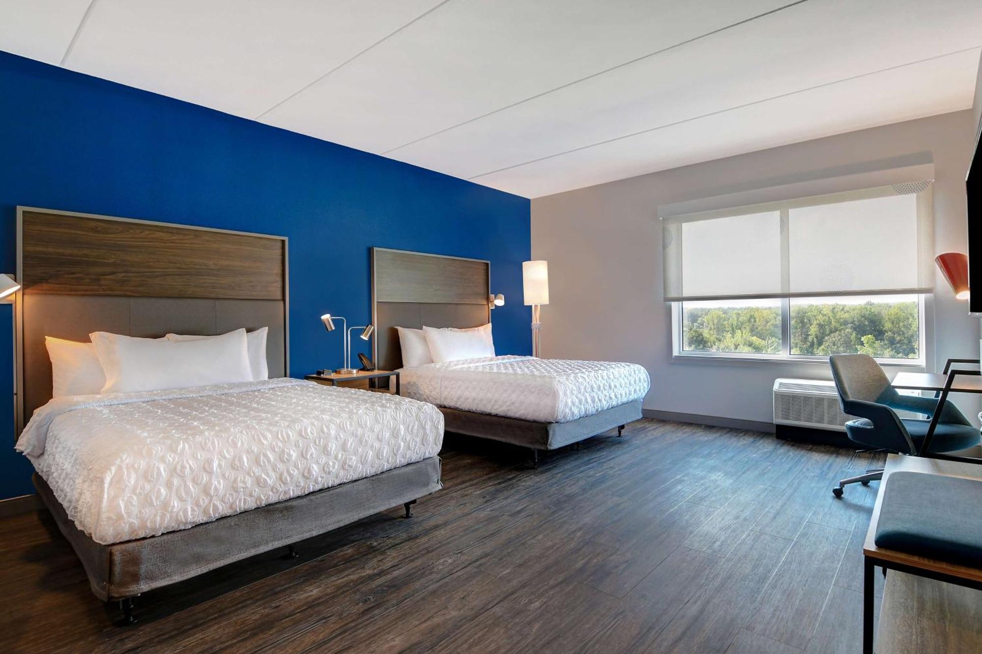 Tru By Hilton Greystone Hotel