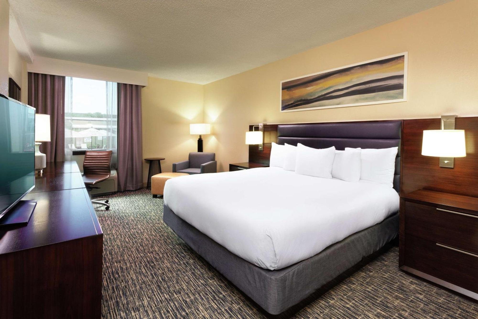 Doubletree By Hilton Hotel