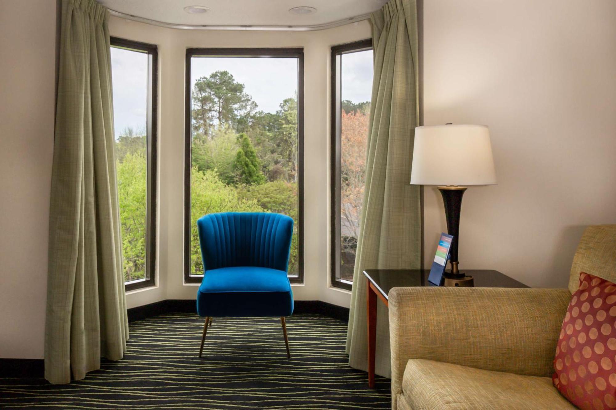 Hotel Hampton I-26/harbison Blvd 3*
