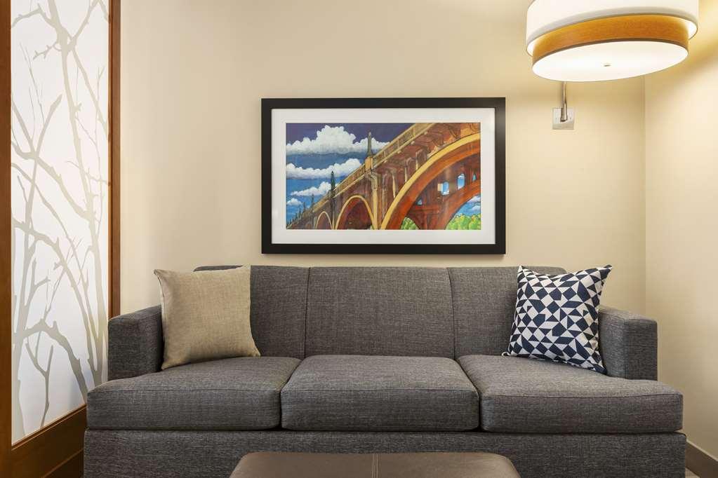 Hyatt Place Columbia/downtown/the Vista