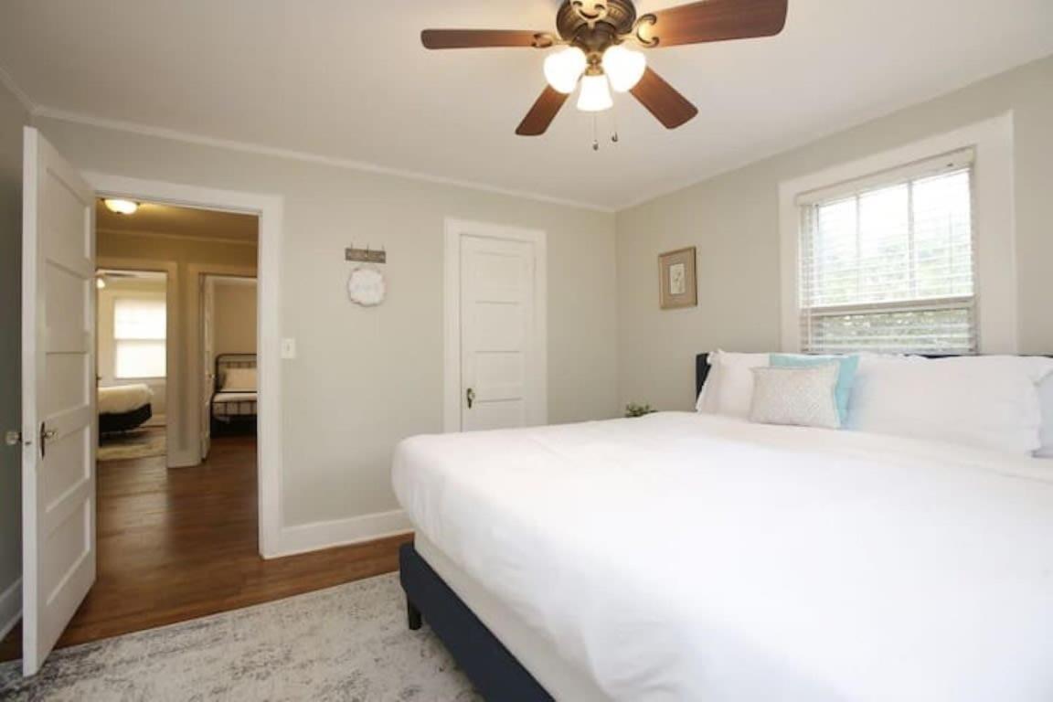 Forest Hidden Gem 3 Min To Ft Jackson & Shops Holiday home Columbia