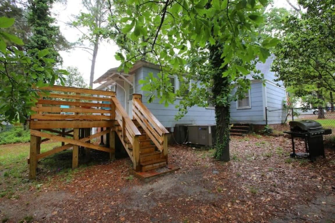 Forest Hidden Gem 3 Min To Ft Jackson & Shops Holiday home