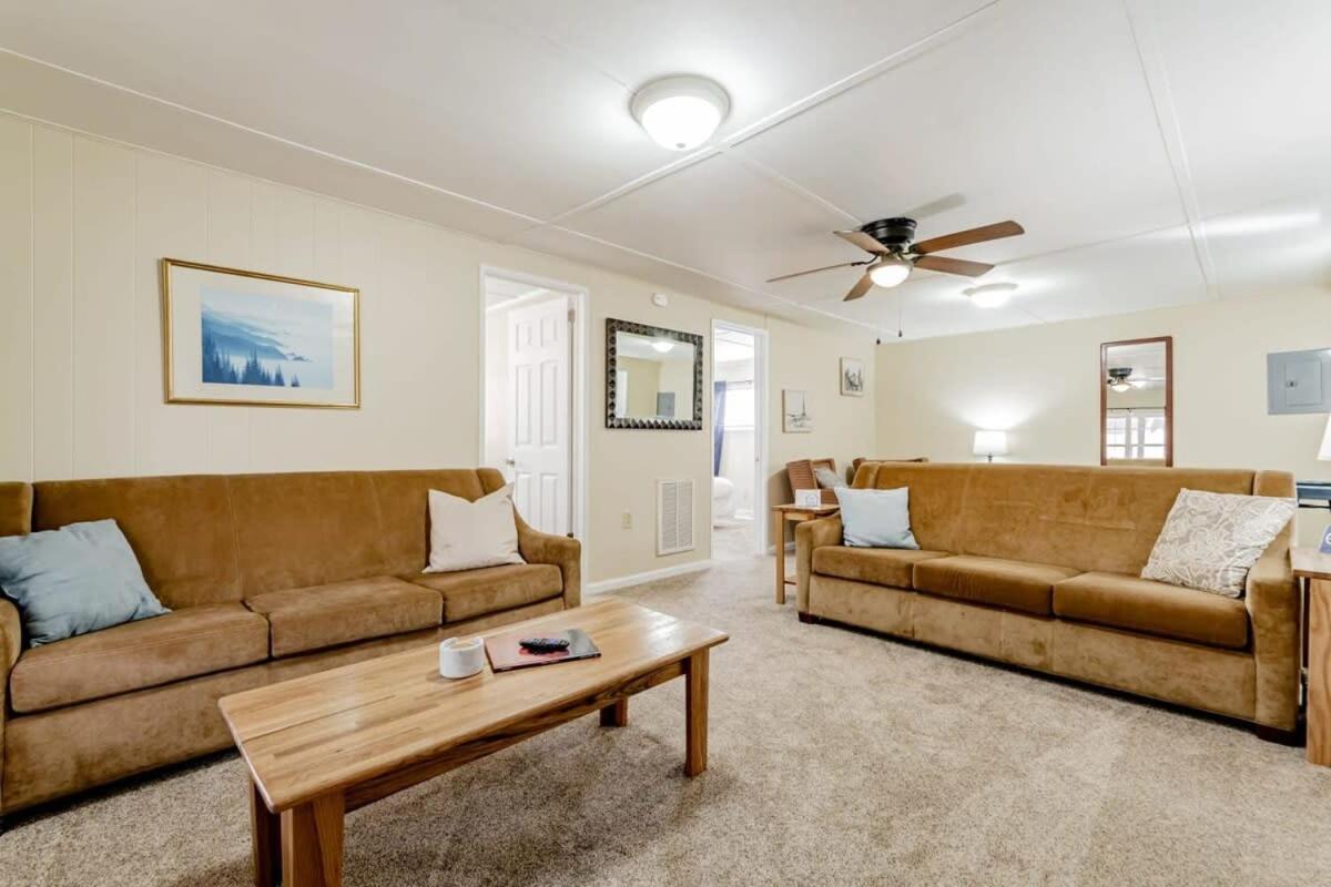 Holiday home Adorable On Taylor-15 Mins To Downtown--- Front Unit Columbia