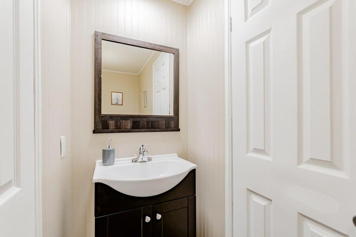 Adorable On Taylor-15 Mins To Downtown--- Front Unit * Columbia