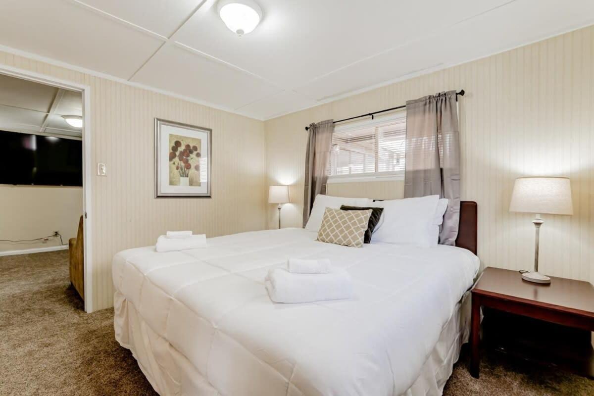 Adorable On Taylor-15 Mins To Downtown--- Front Unit Holiday home Columbia