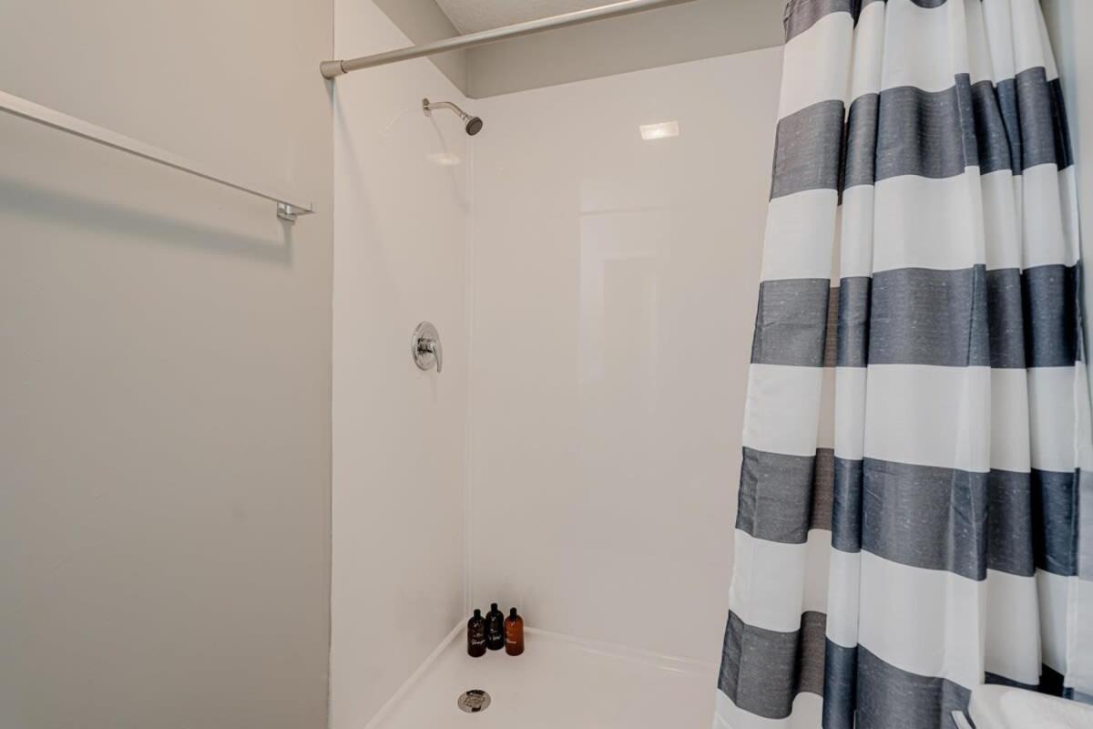 Close To Usc & Midtown-downtown - Newly Renovated Holiday home