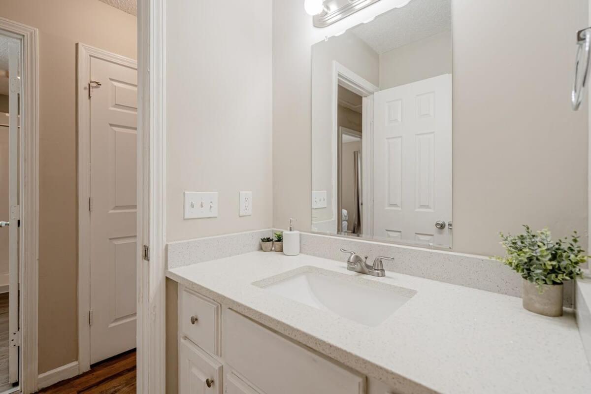 Holiday home Close To Usc & Midtown-downtown - Newly Renovated Columbia