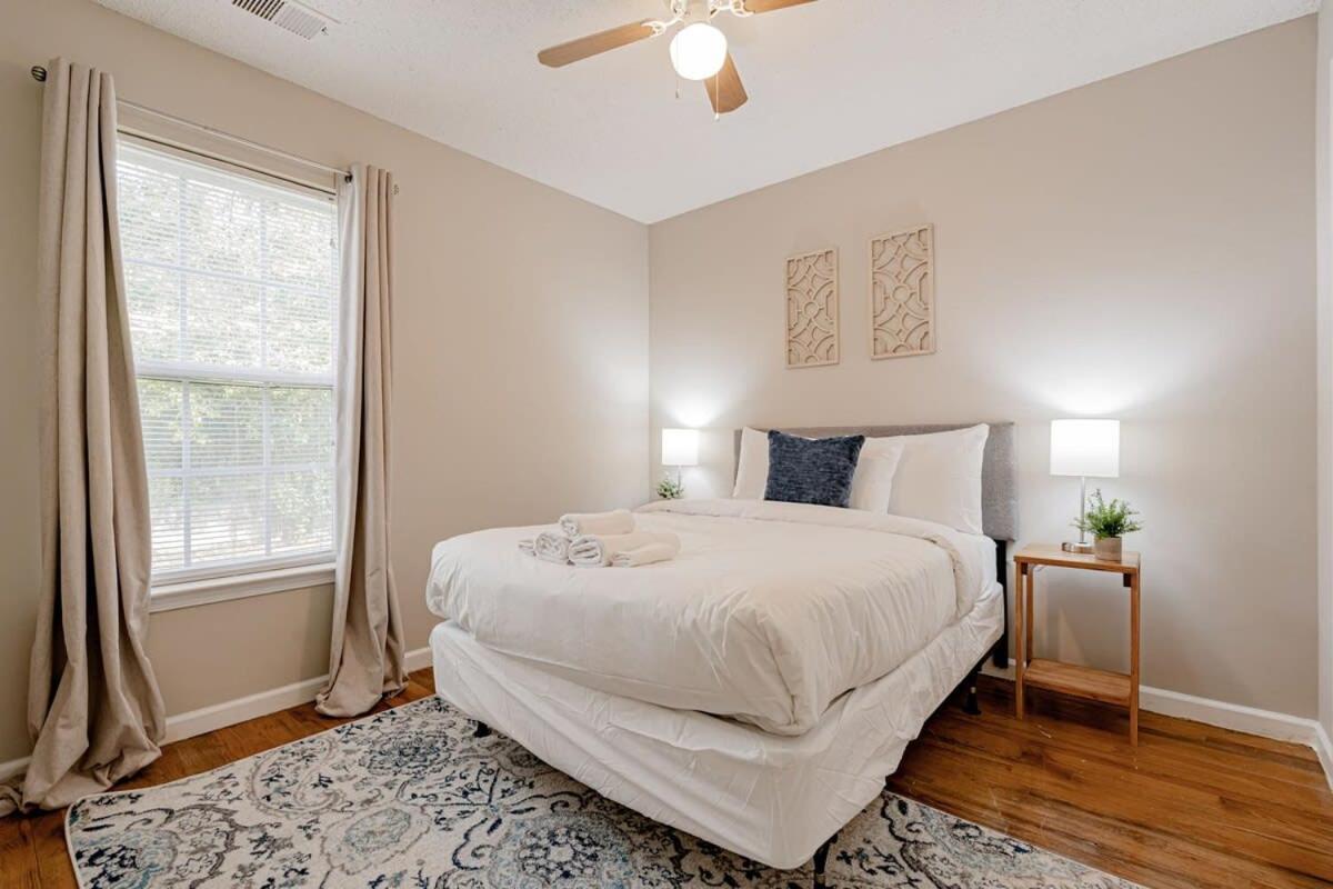 Close To Usc & Midtown-downtown - Newly Renovated Holiday home *