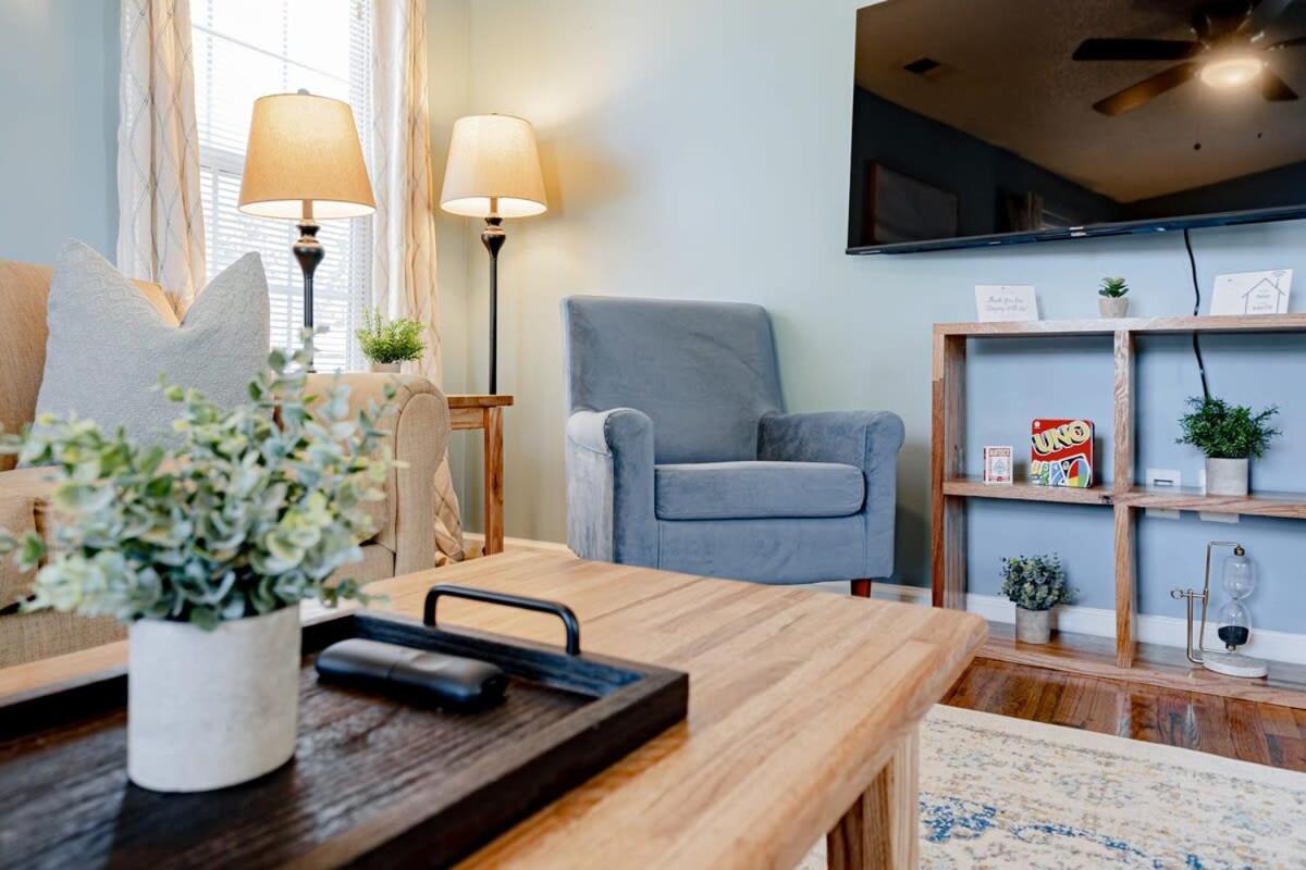 Close To Usc & Midtown-downtown - Newly Renovated Holiday home
