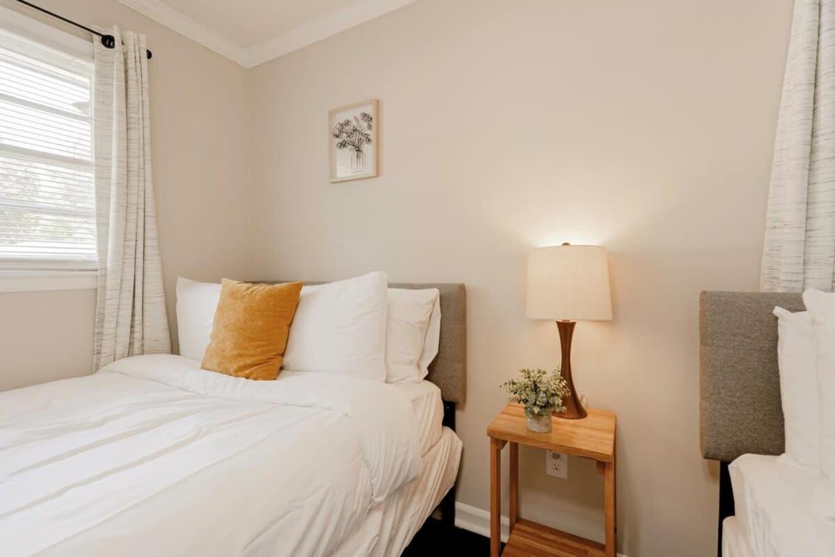 10 Min From Downtown - The Ronnie Runner Holiday home *