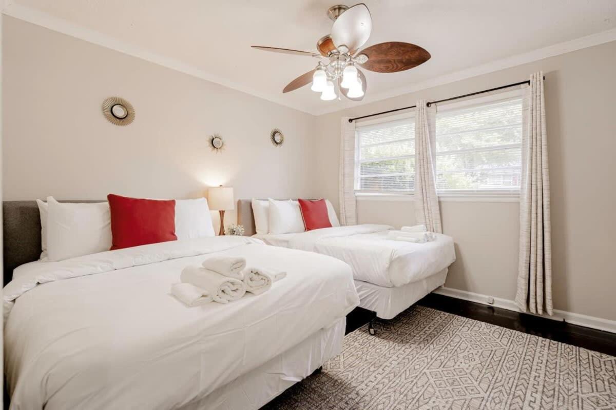 10 Min From Downtown - The Ronnie Runner Holiday home *