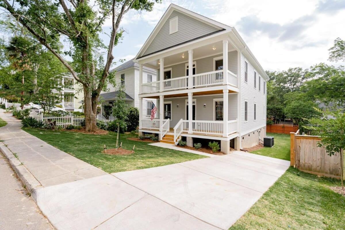Midtown Walking To Dining Elmwood Park Retreat Holiday home *
