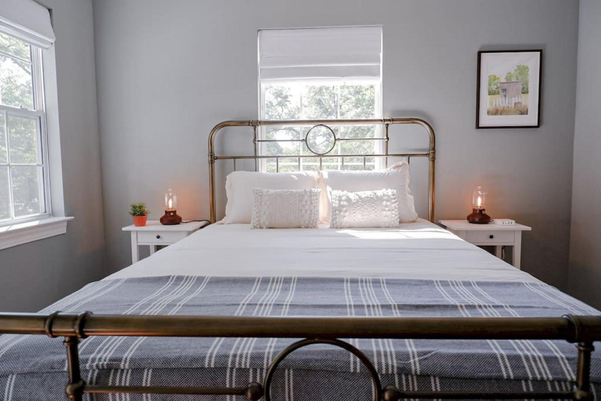 Elegant Charleston Style *