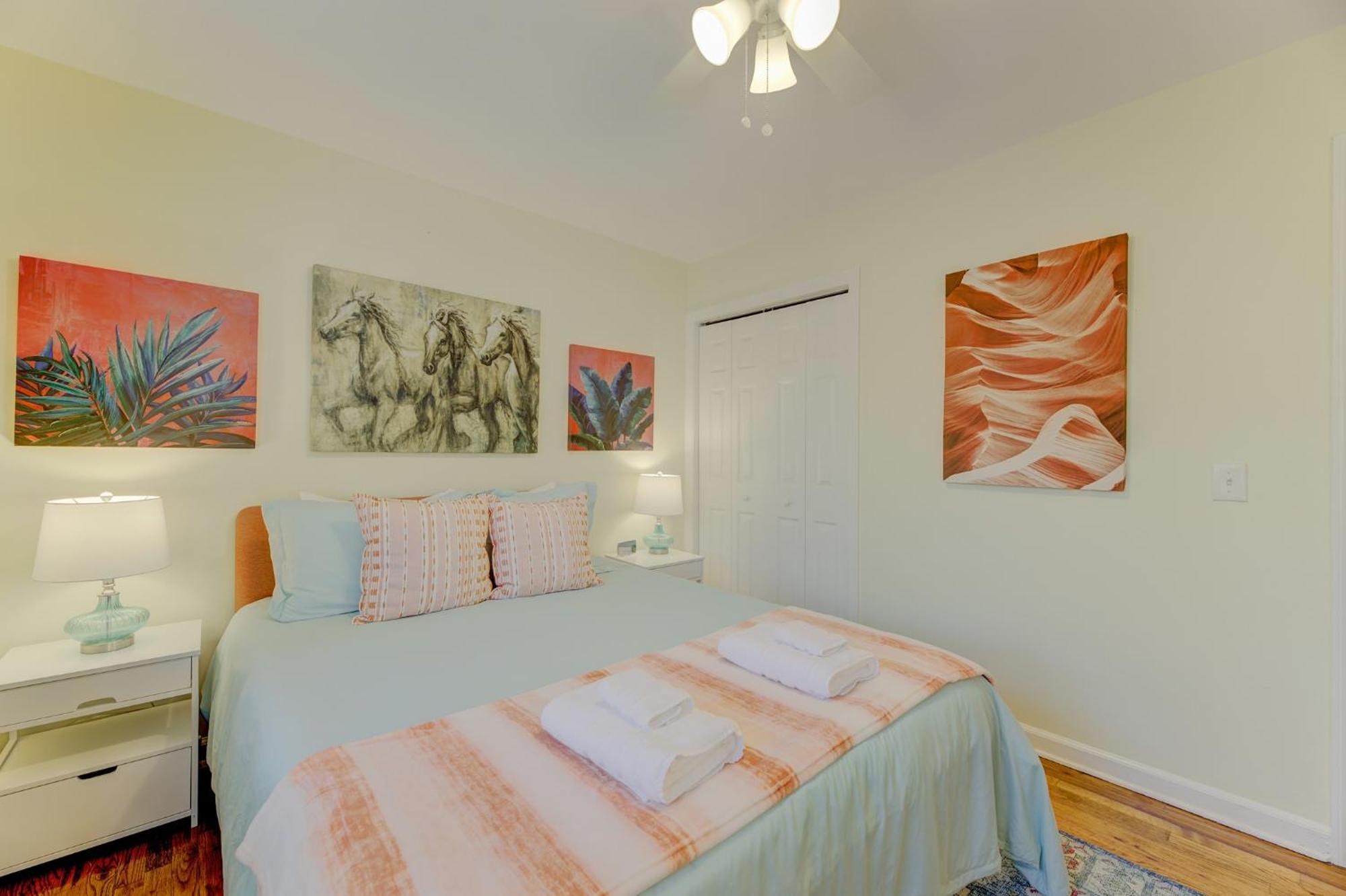 Apartment Stylish And Cozy Columbia