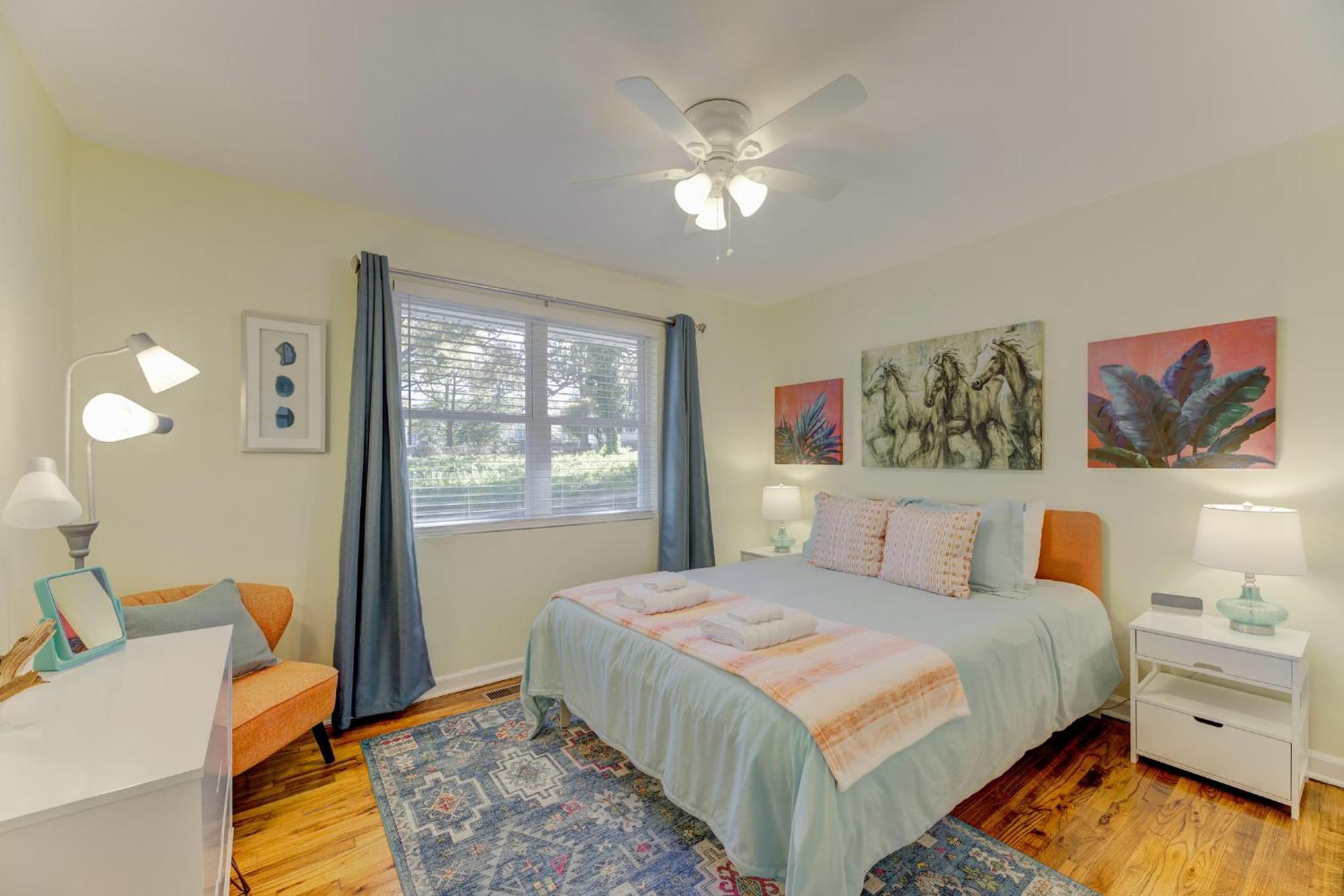 Stylish And Cozy Columbia