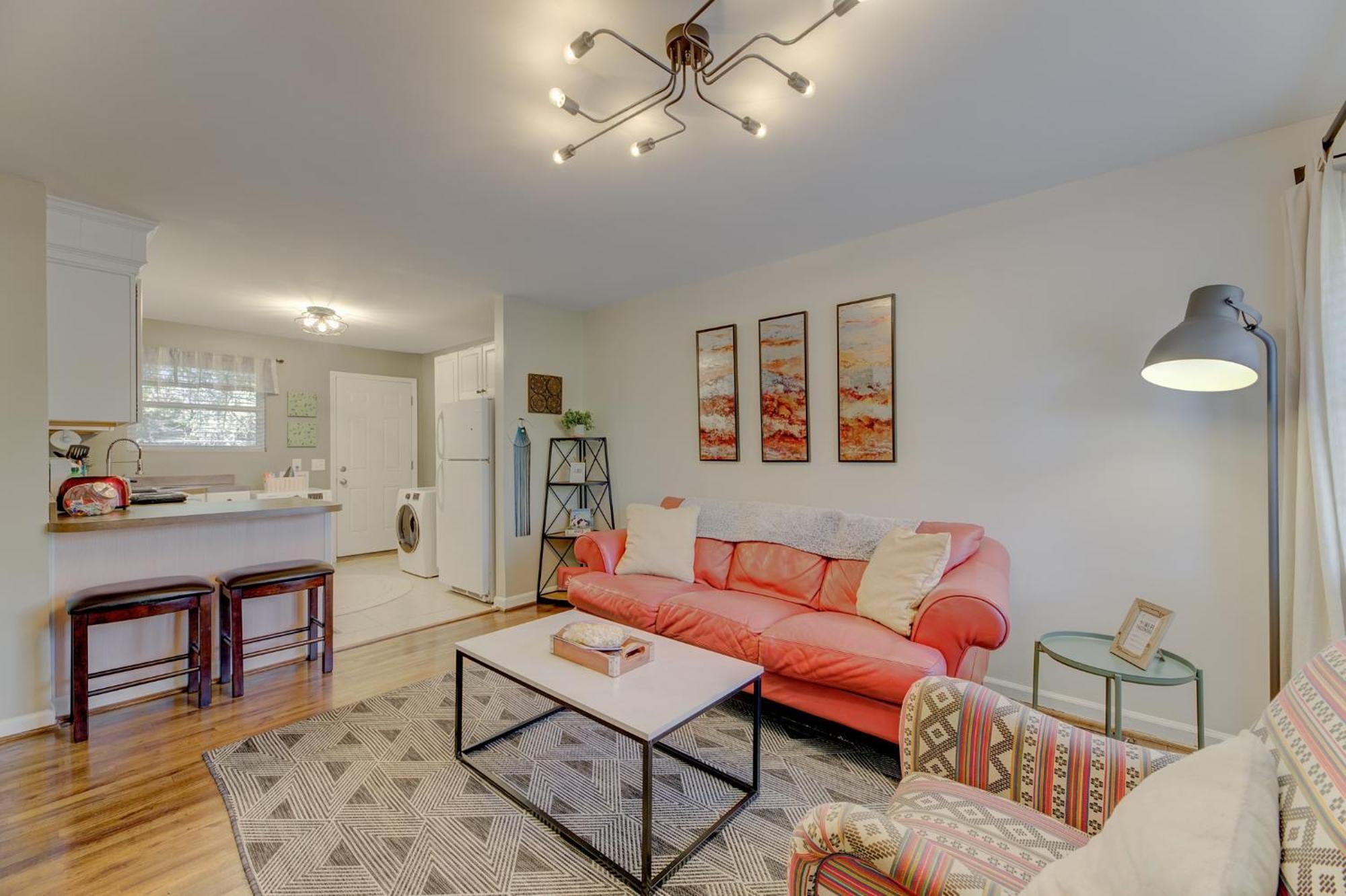 Apartment Comfy And Convenient Columbia
