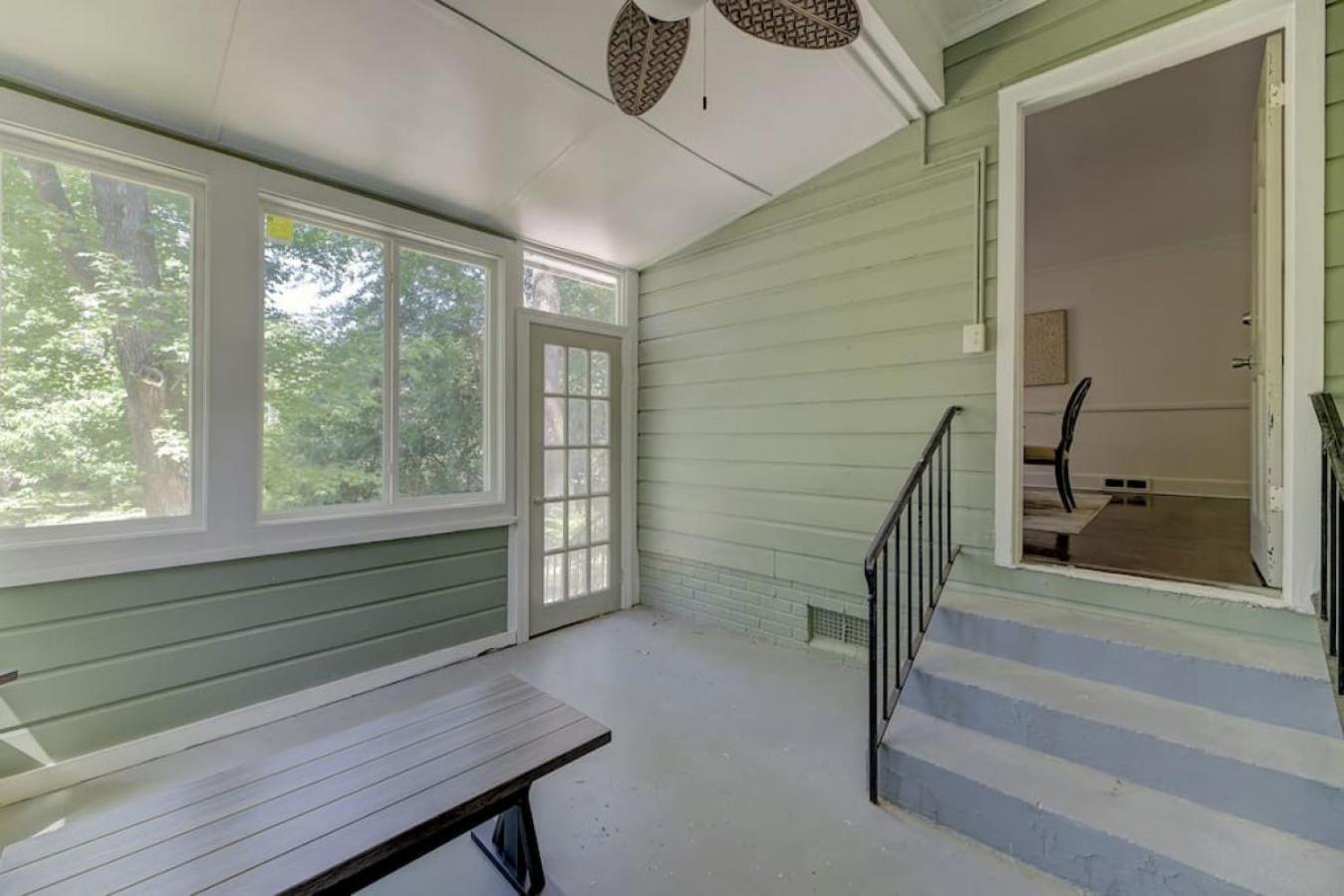 Homey 3bd Columbian Getaway Apartment *