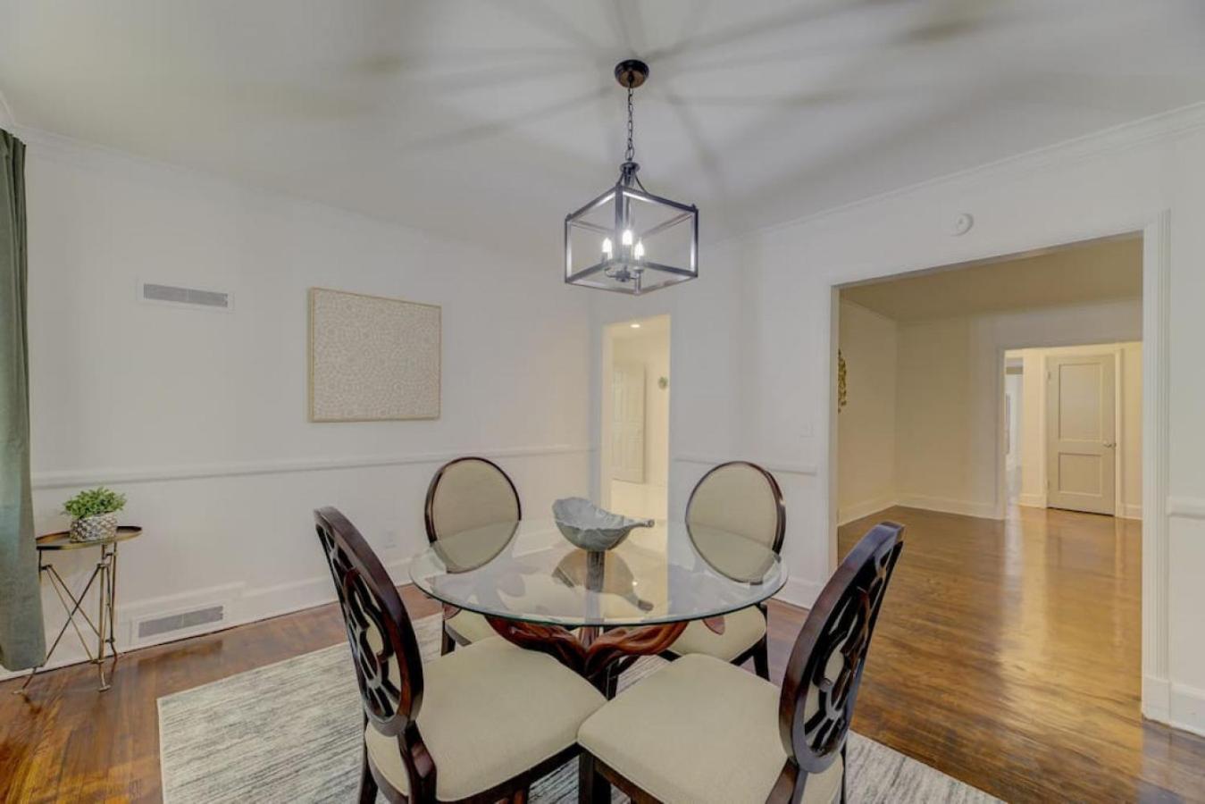 Apartment Homey 3bd Columbian Getaway Columbia