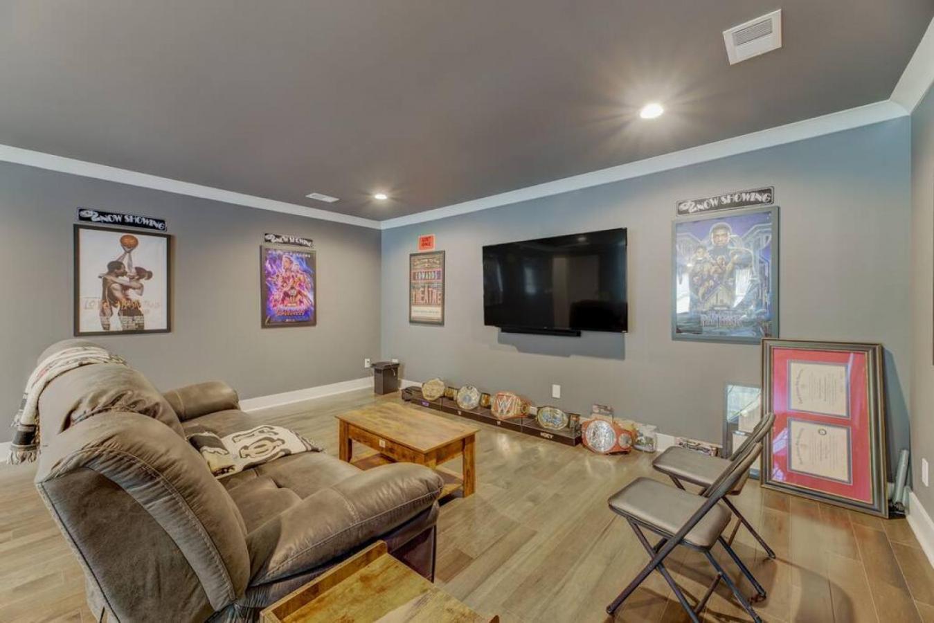 Lux 4br Mins To Usc Holiday home *