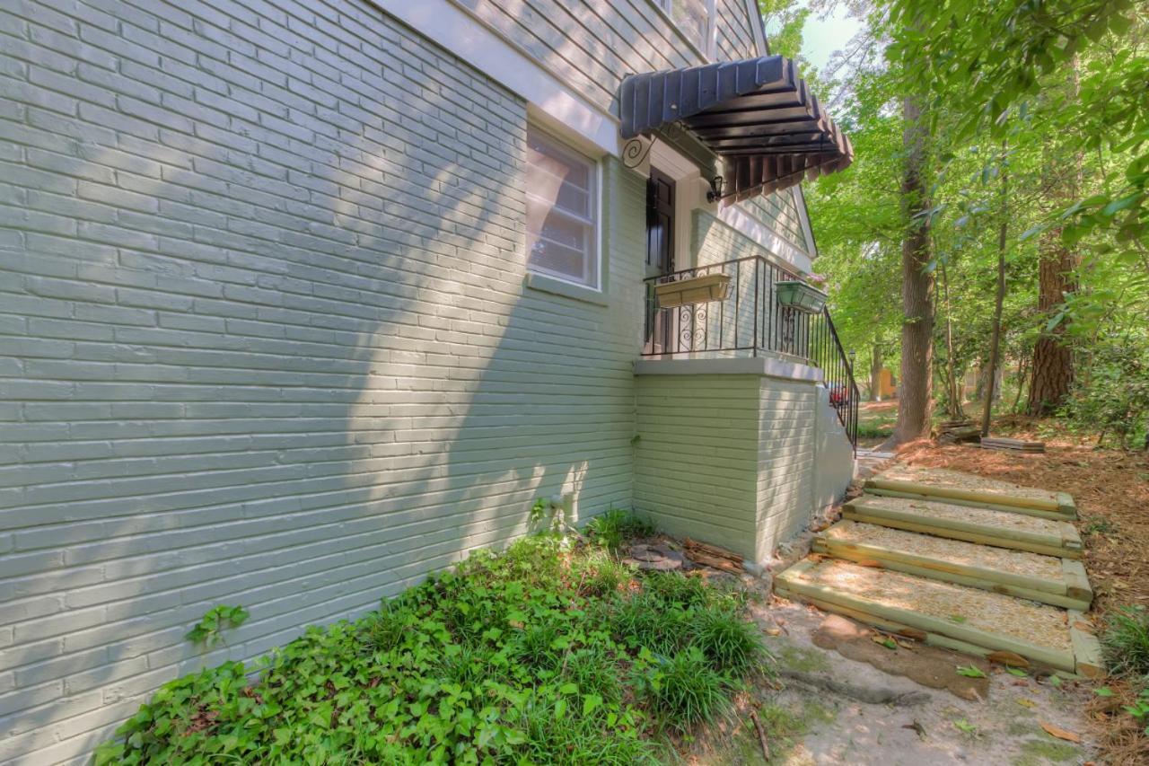 Apartment Trim 1b 1ba In Gorgeous Columbia
