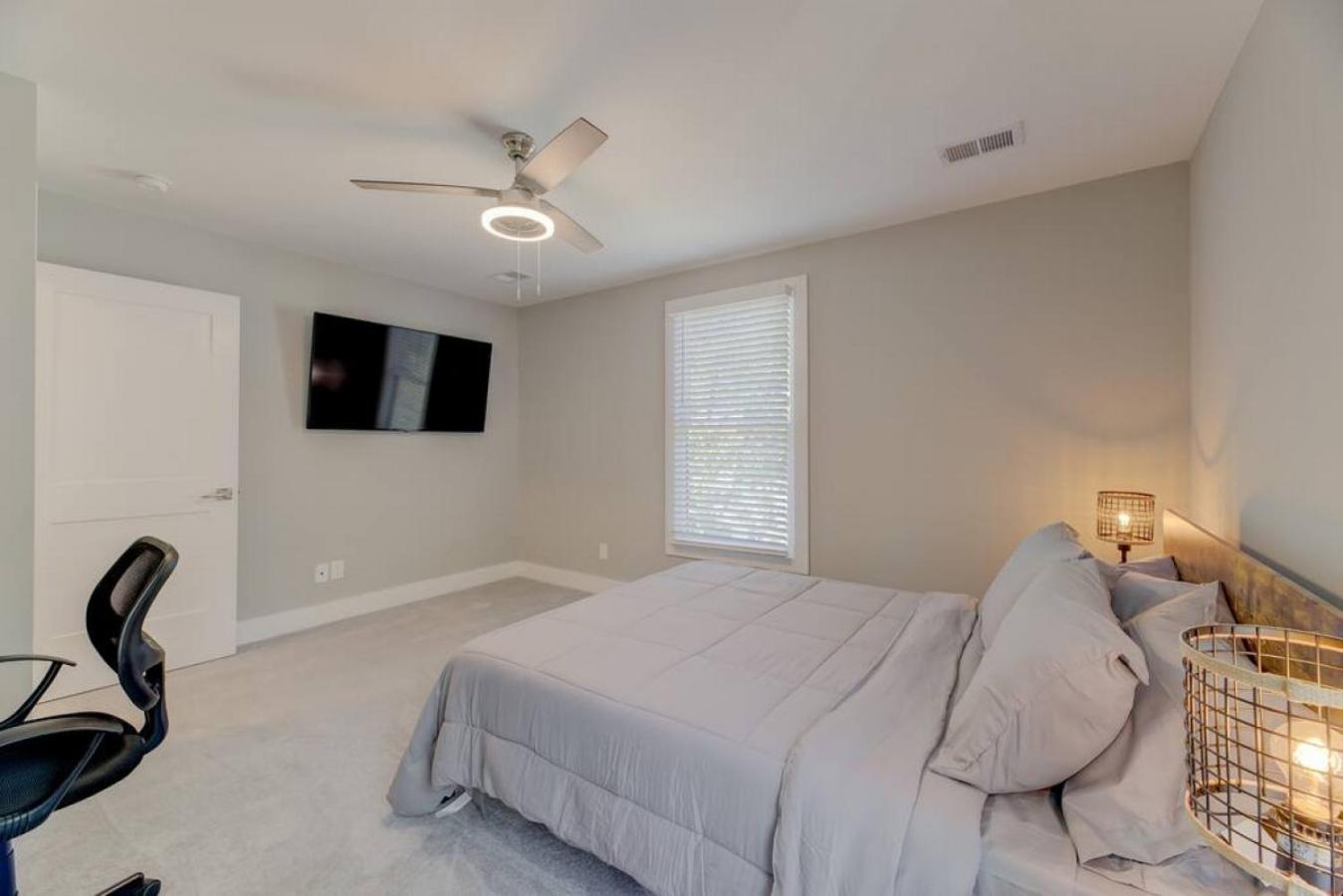 Lux 4br Mins To Usc Holiday home