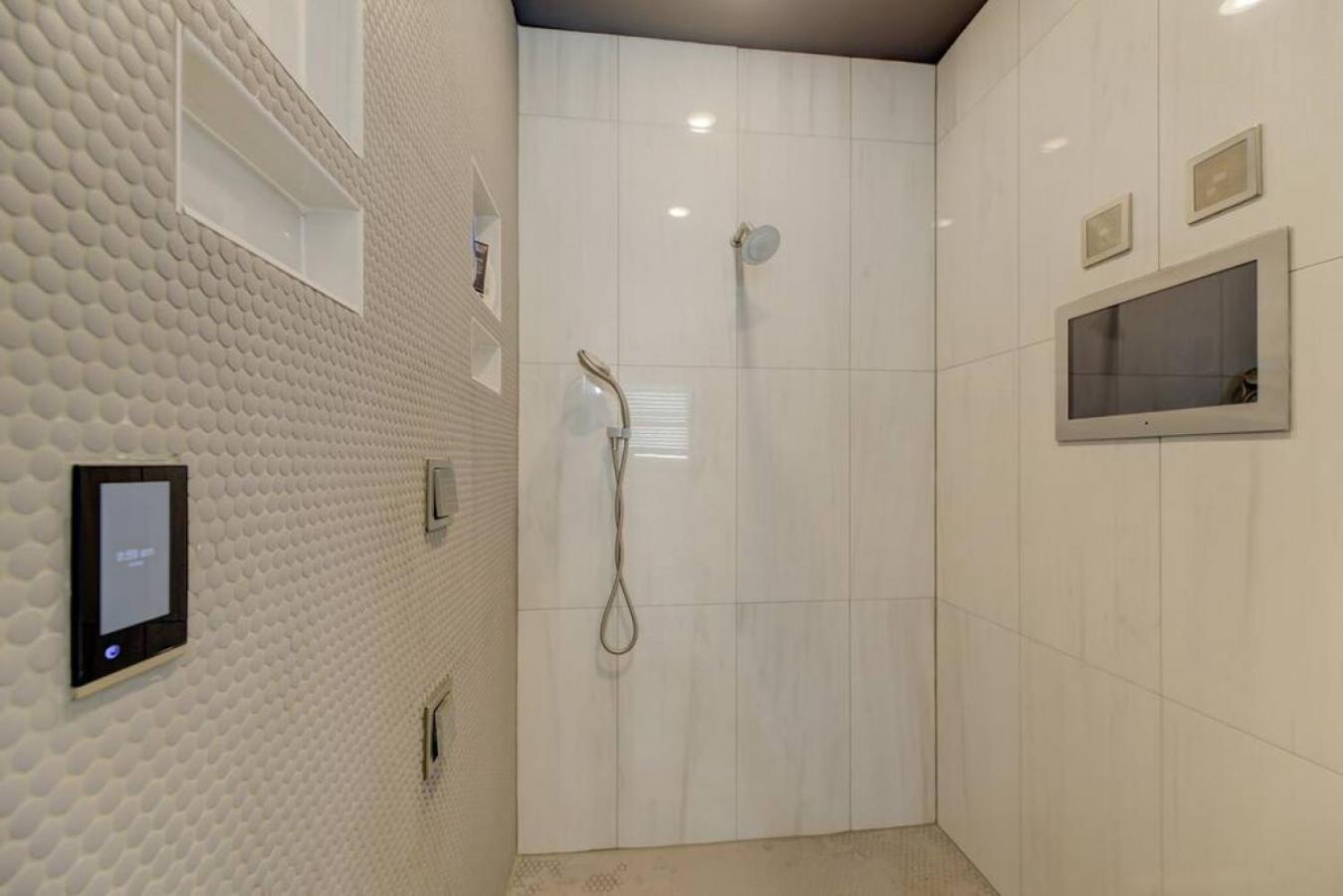 Lux 4br Mins To Usc Columbia