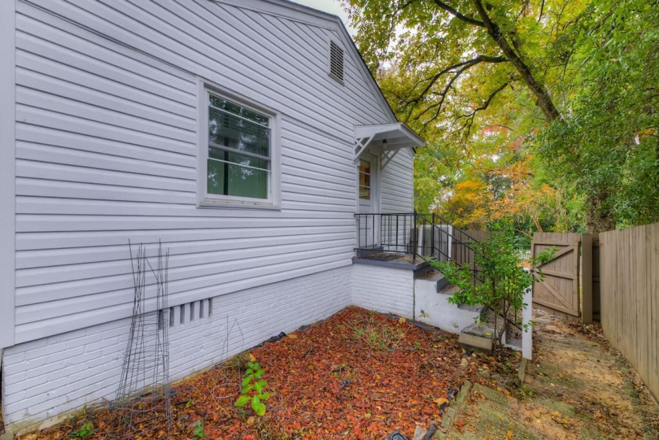 Lounge On Lincoln-pet Friendly *