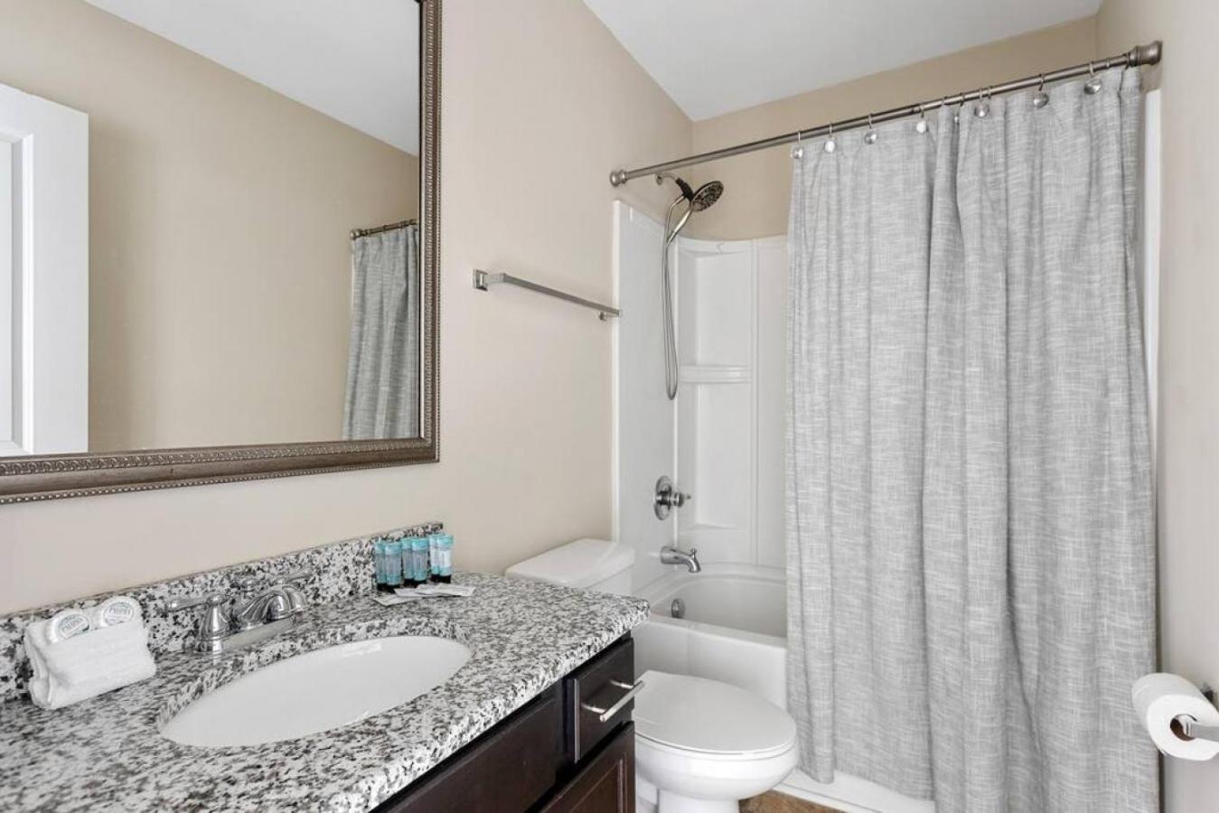 Contemporary 3br Columbia