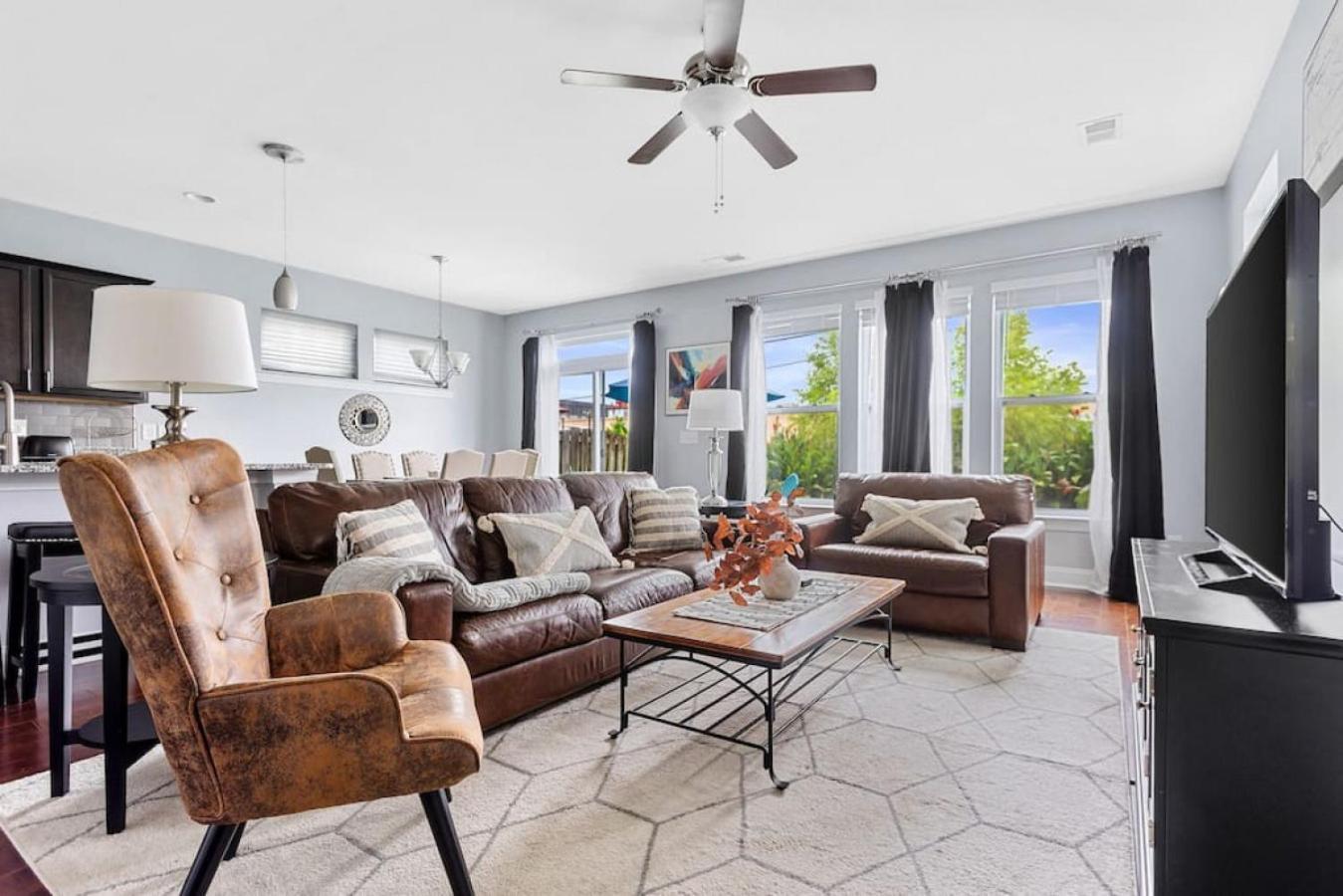 Contemporary 3br *